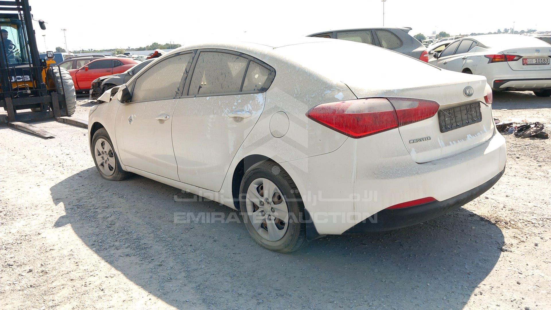 2013 KIA CERATO VIN: KNAFK4111D5806888