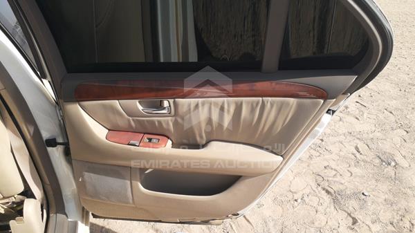 Lexus LS 430 2001 JTHBN30F210025546 Image 18