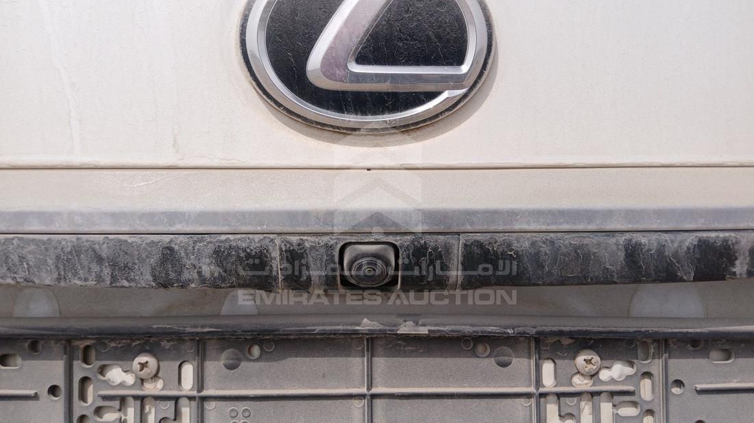 2023 Lexus ES 300 H Premier — Rear Camera & 360 View — Photo 20