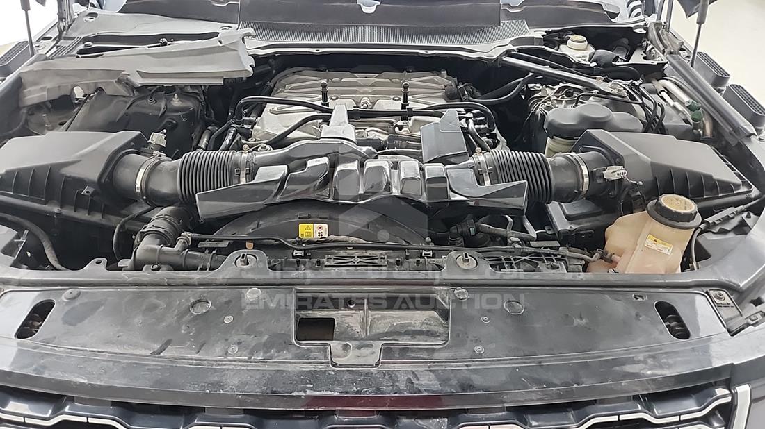 2020 Range Rover — Engine Bay — Photo 34