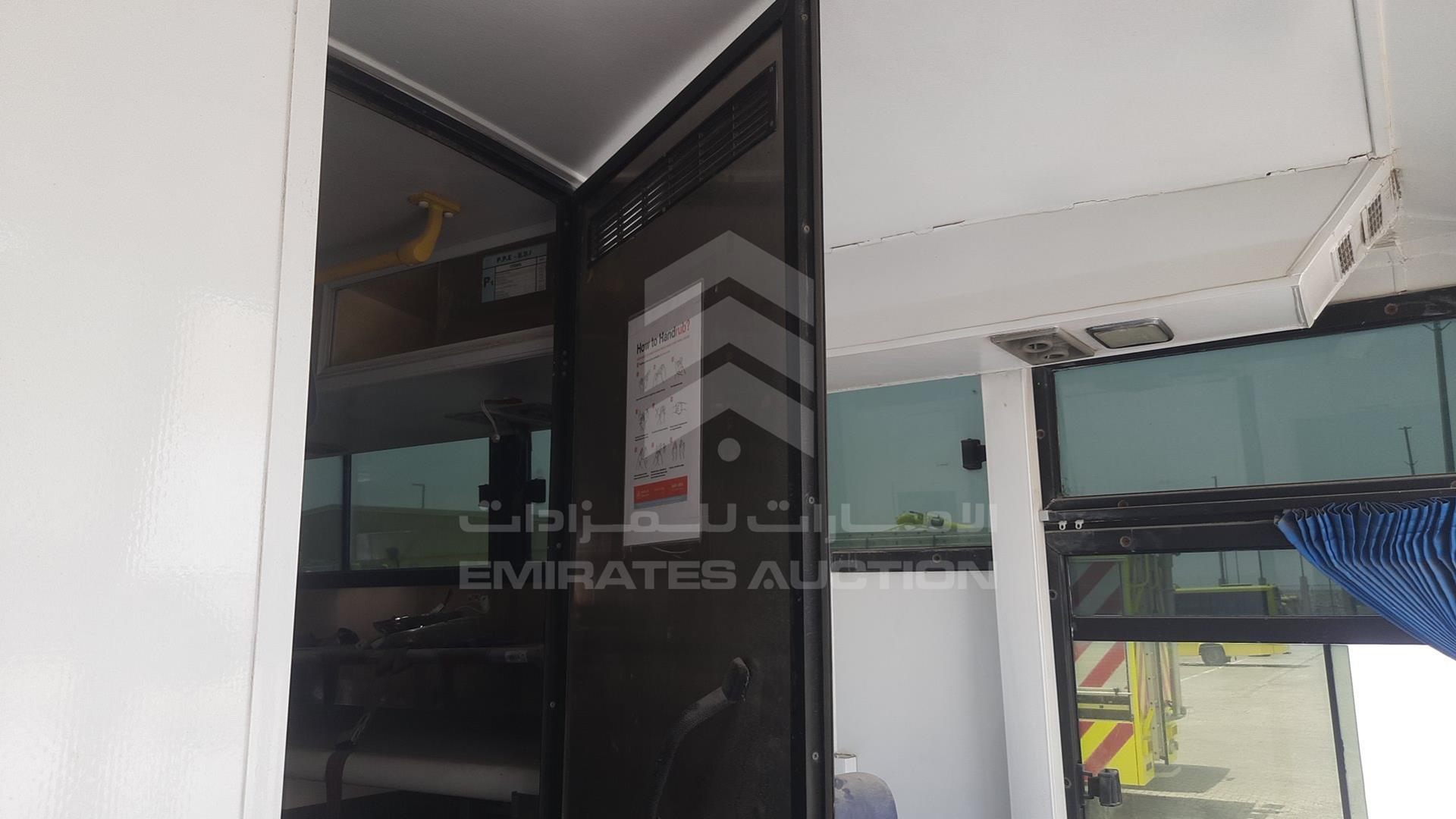 0 MERCEDES BUS VIN: 9BM3820857B515843