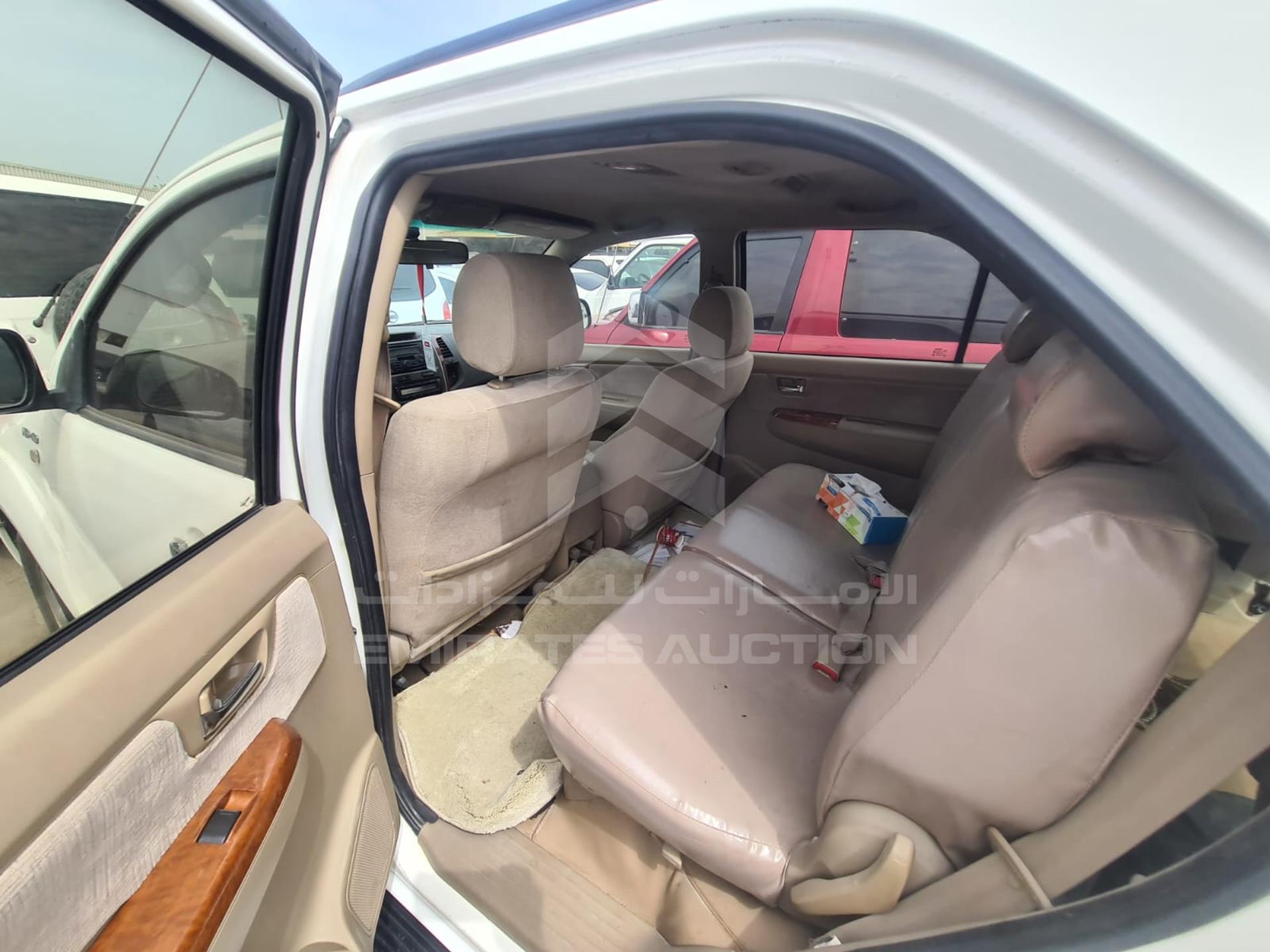 2009 TOYOTA FORTUNER VIN: MHFYU59G997009633