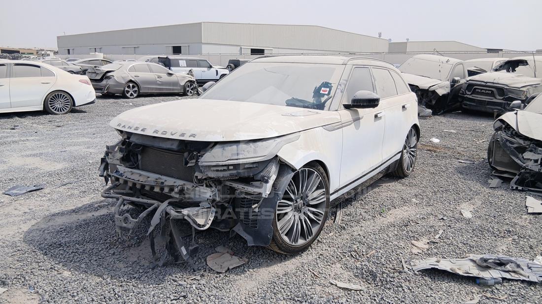 2018 Range Rover Velar — Front Left Angle — Photo 4
