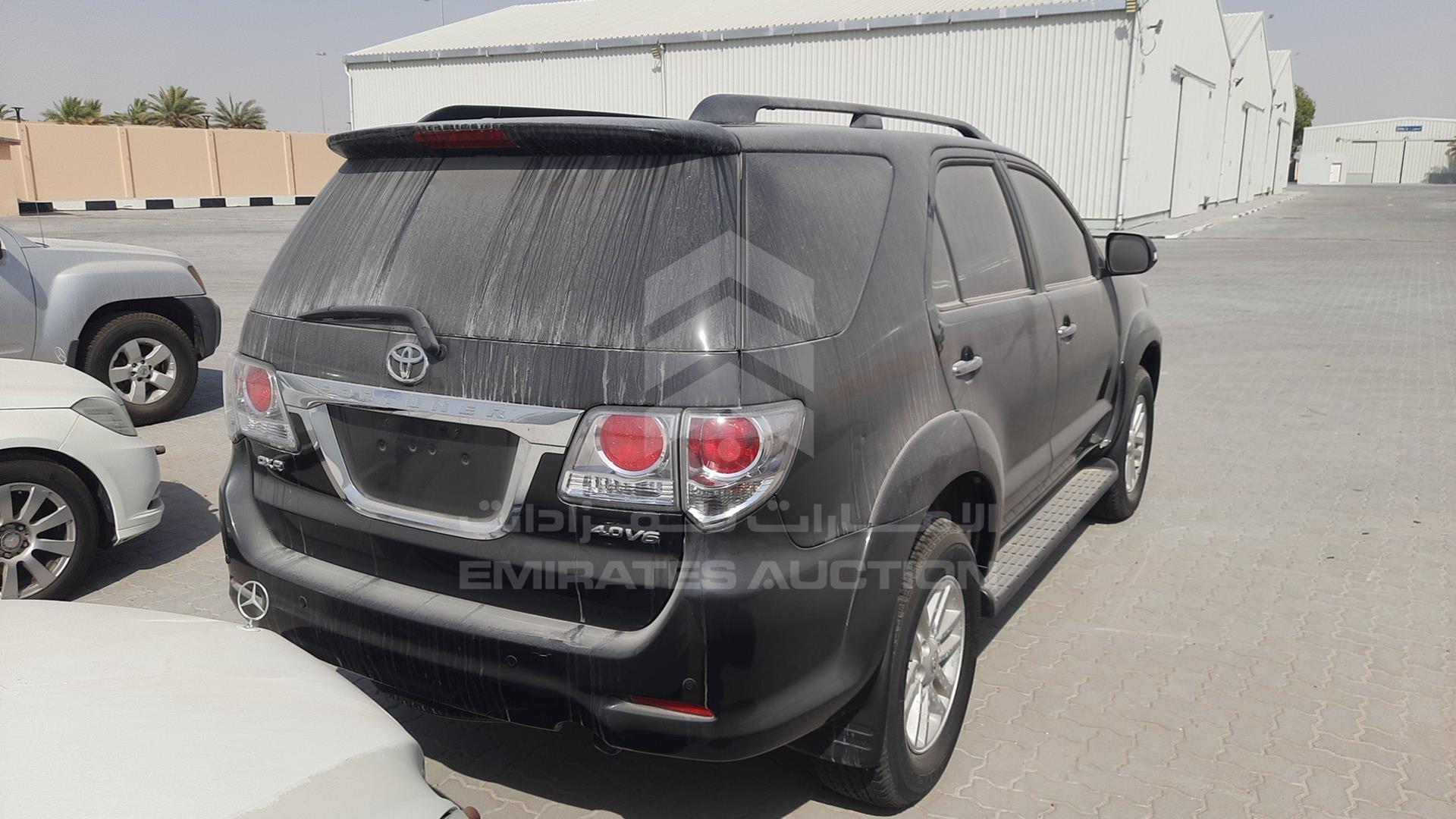2014 TOYOTA FORTUNER VIN: MHFYU59GXE7032347