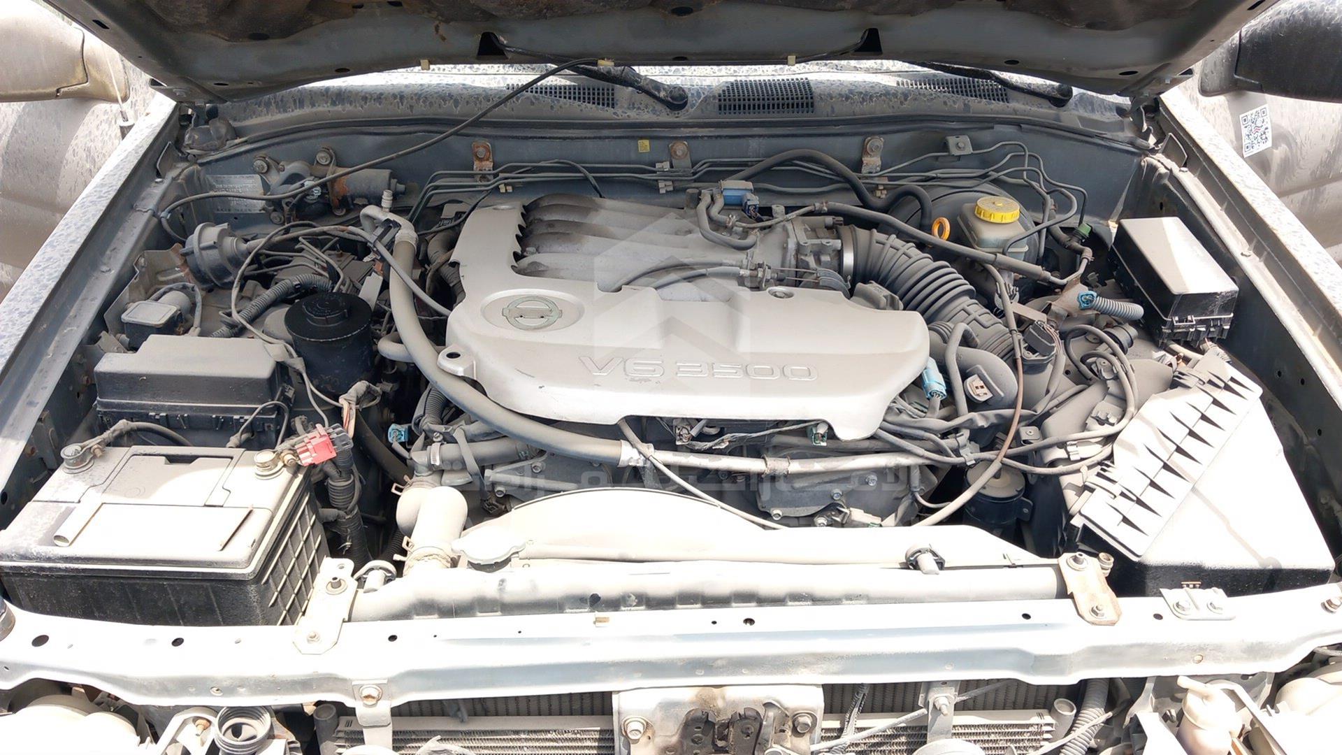2002 NISSAN PATHFINDER VIN: JN8DR09Y52W705302