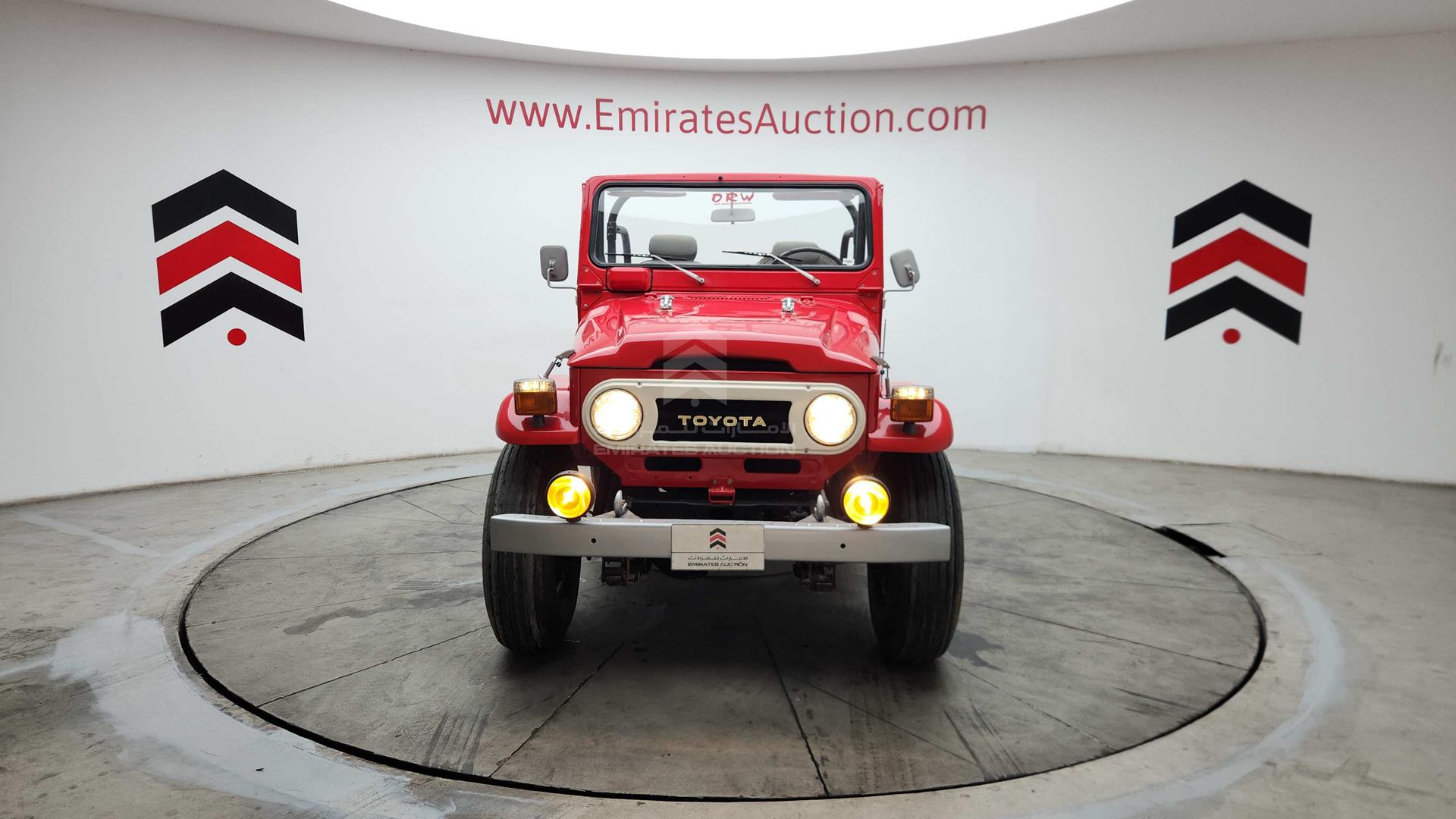 1976 TOYOTA LAND CRUISER VIN: FJ40208941