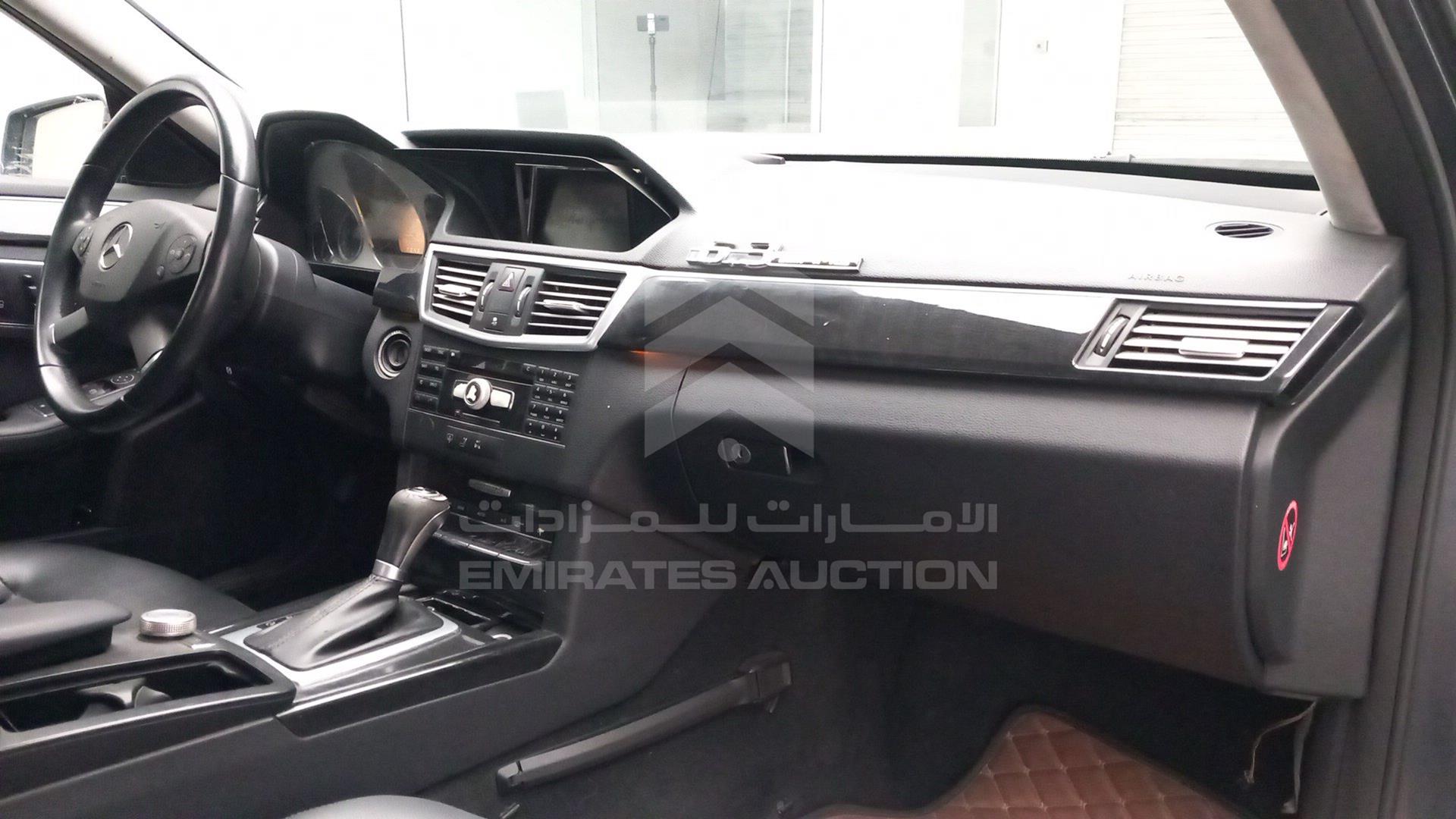 2010 MERCEDES E 200 VIN: WDDHF4JB6AA181485