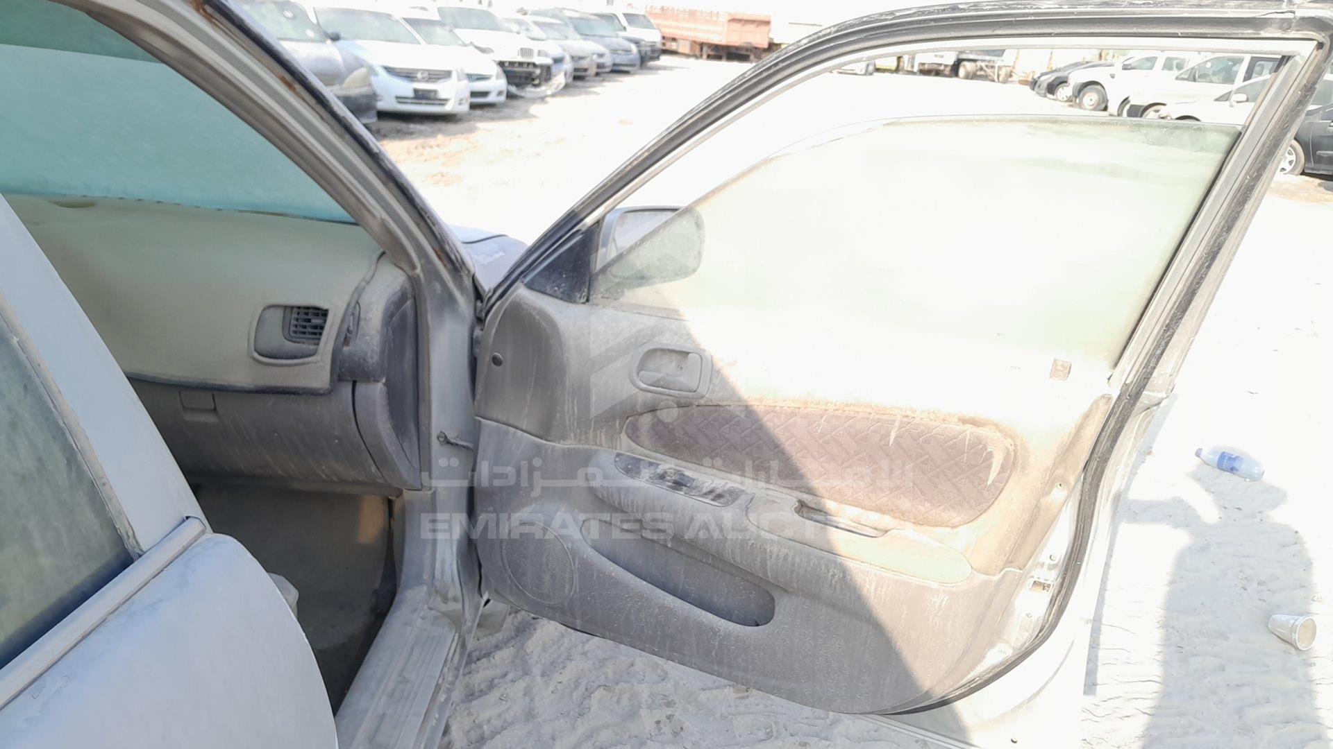 2000 TOYOTA COROLLA VIN: JT2BA13EXY3091994