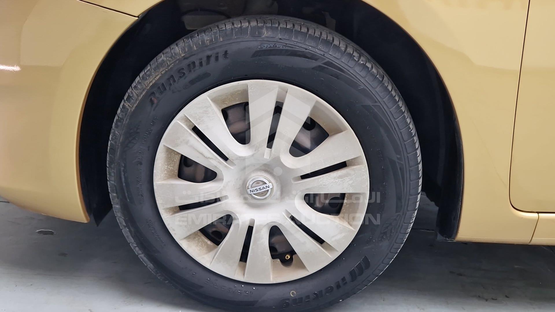 2014 NISSAN TIIDA VIN: MNTBC2C96E6001219