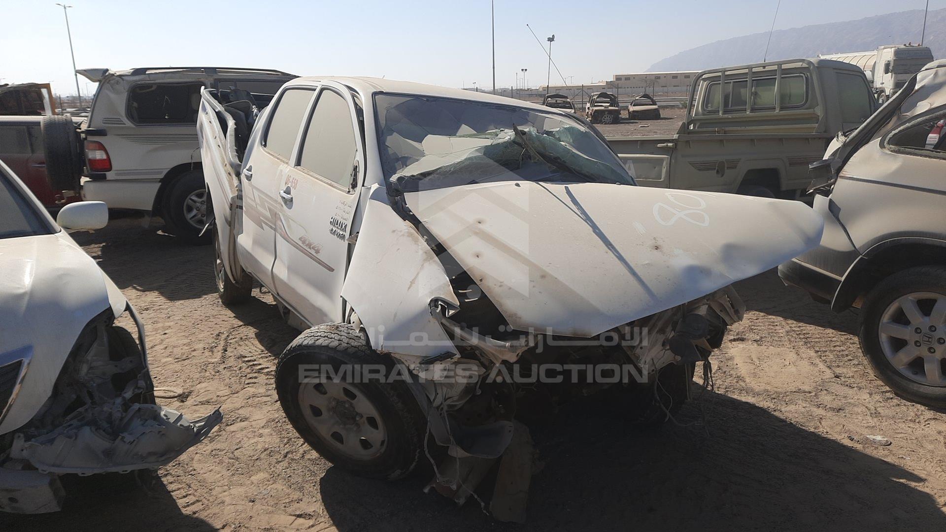 2011 TOYOTA HILUX VIN: MR0FX22G0B1326567
