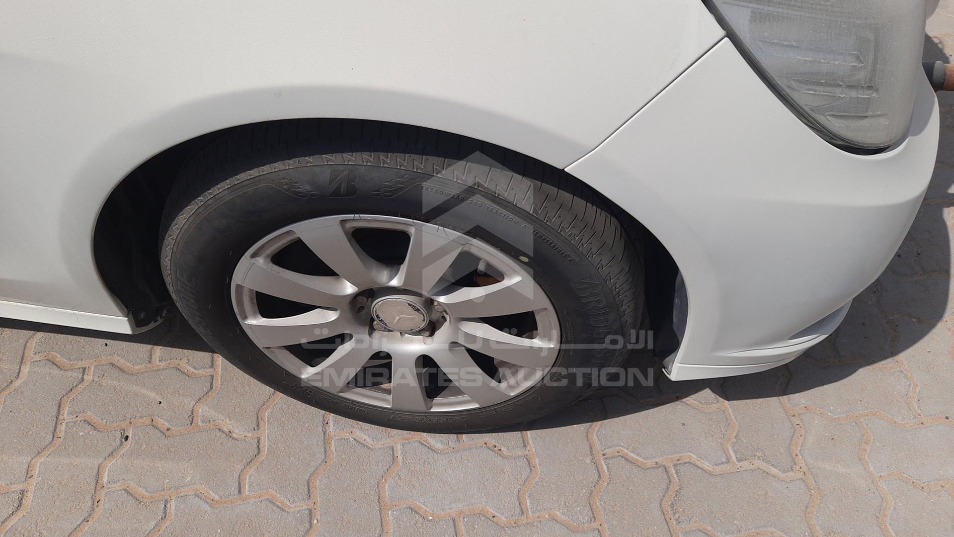 0 MERCEDES --- VIN: WDDHF5EB0AA214075