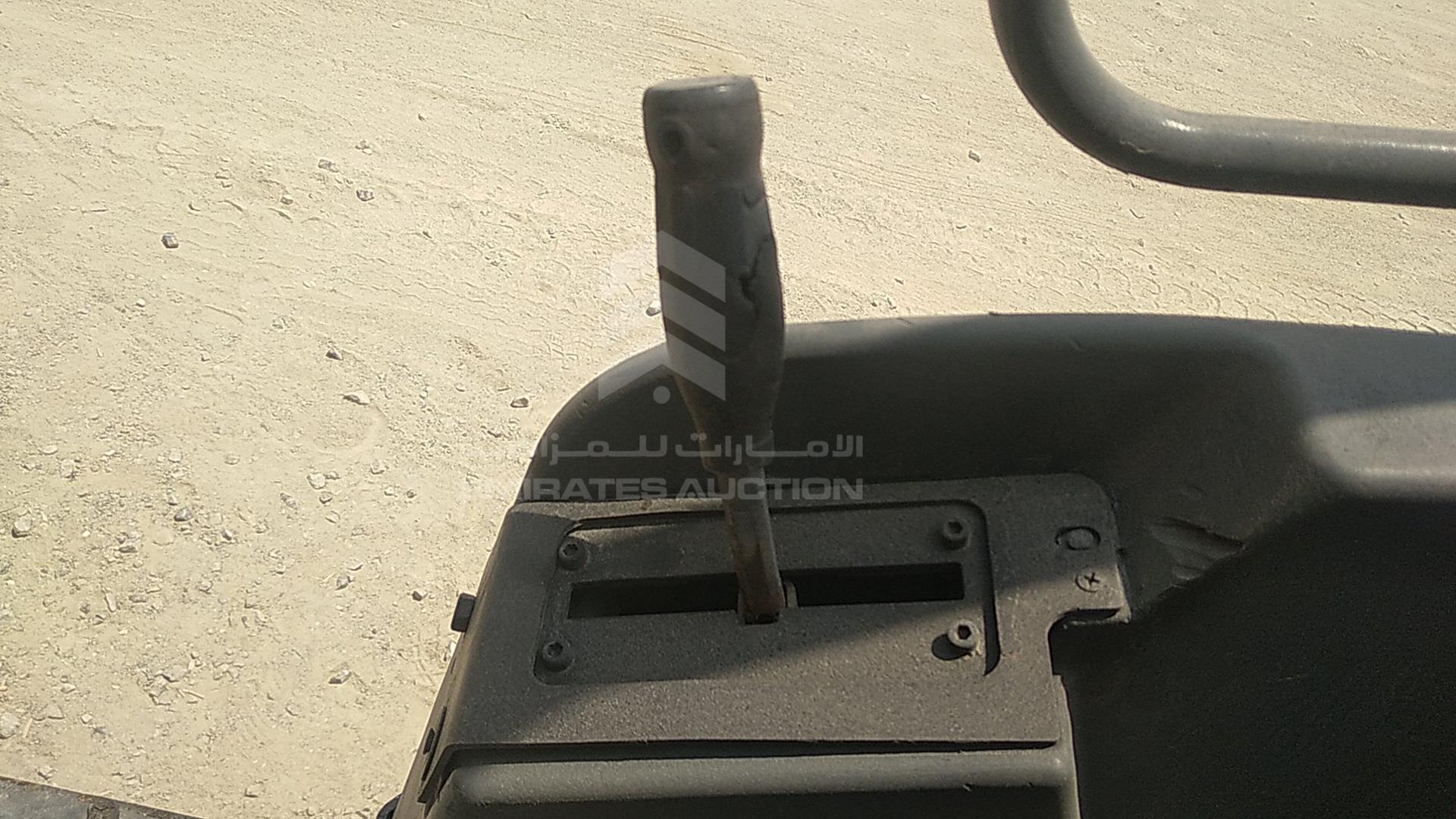 2015 CATERPILLAR --- VIN: CATCB14BB47800276