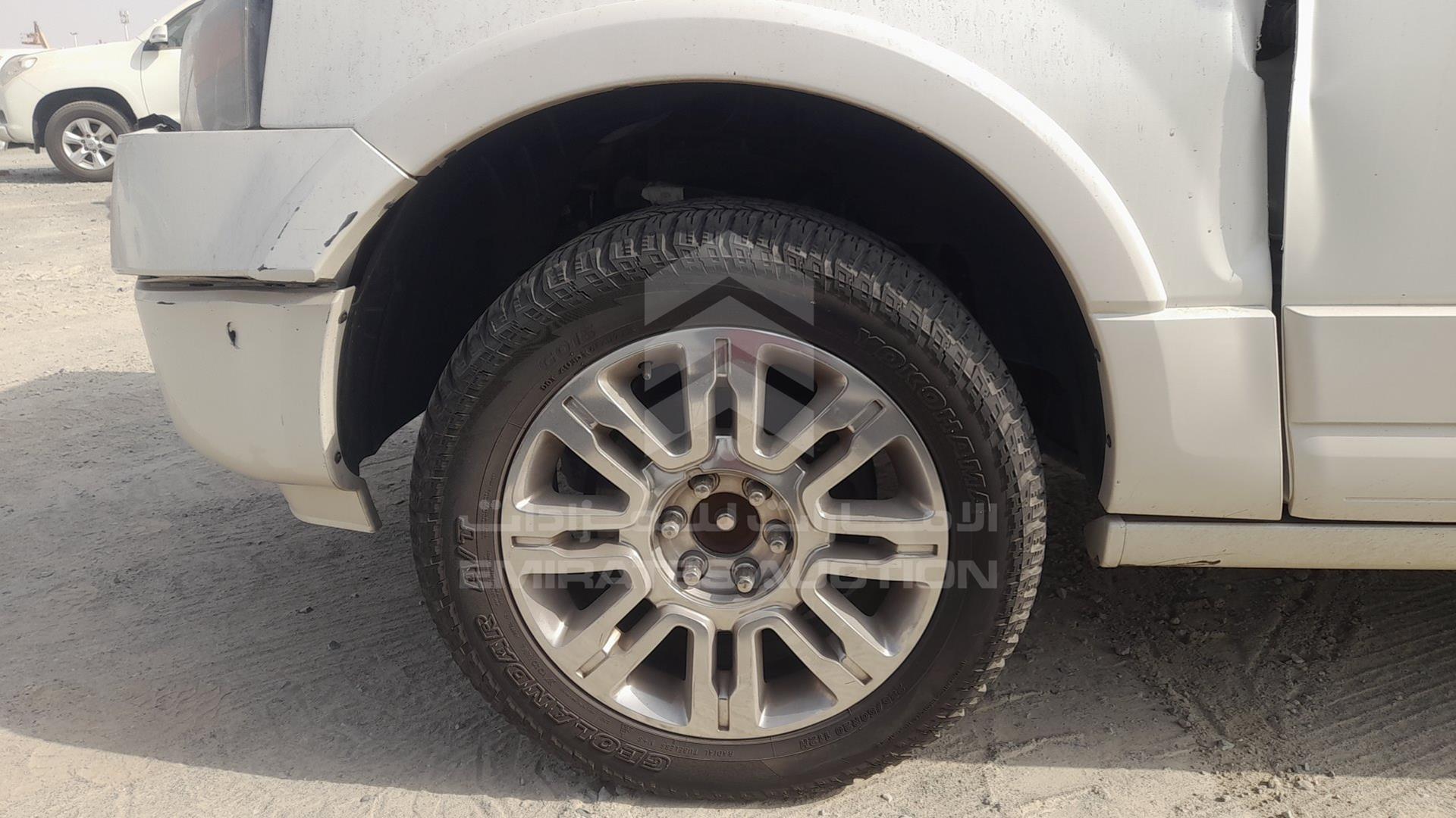 2014 FORD EXPEDITION VIN: 1FMJU2A55EEF47298