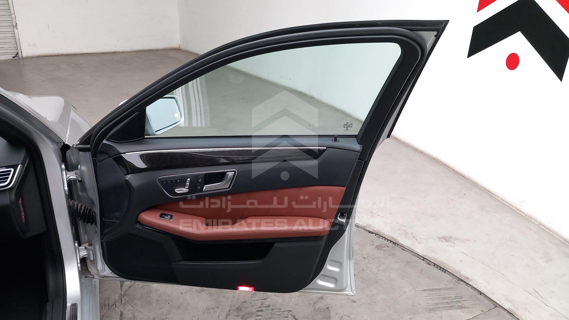 2015 MERCEDES E 300 VIN: WDDHF8BB0FB107566
