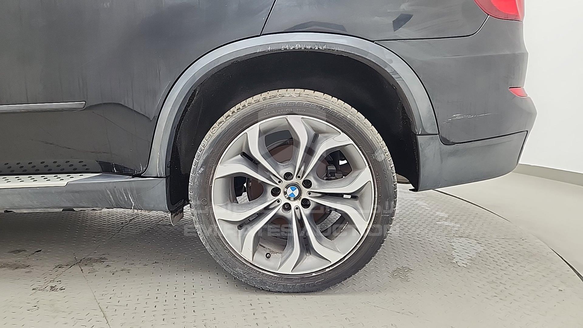 2013 BMW X5 VIN: WBAZV4107DL923737