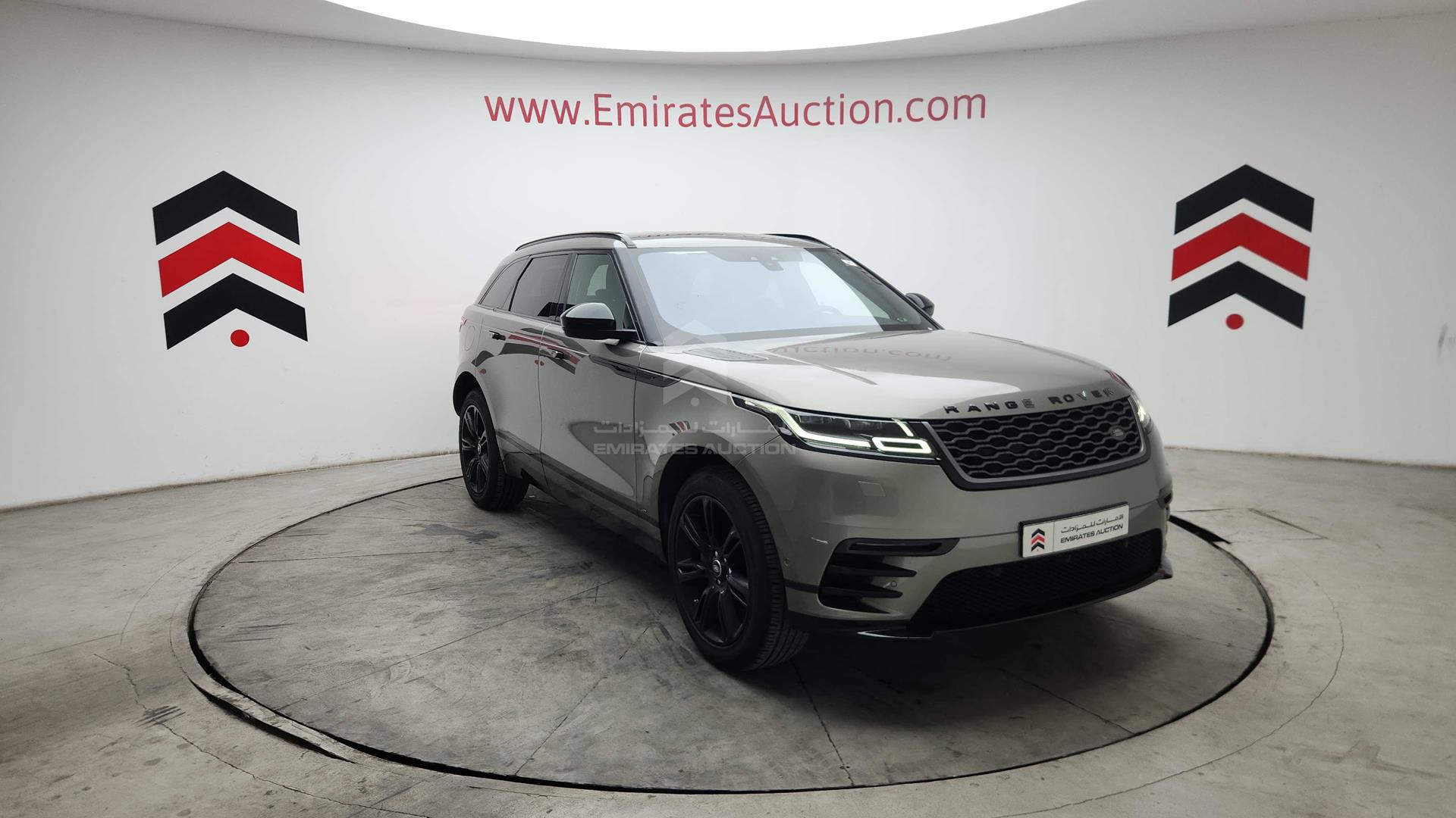 2019 RANGE ROVER VELAR VIN: SALYL2EX8KA234517