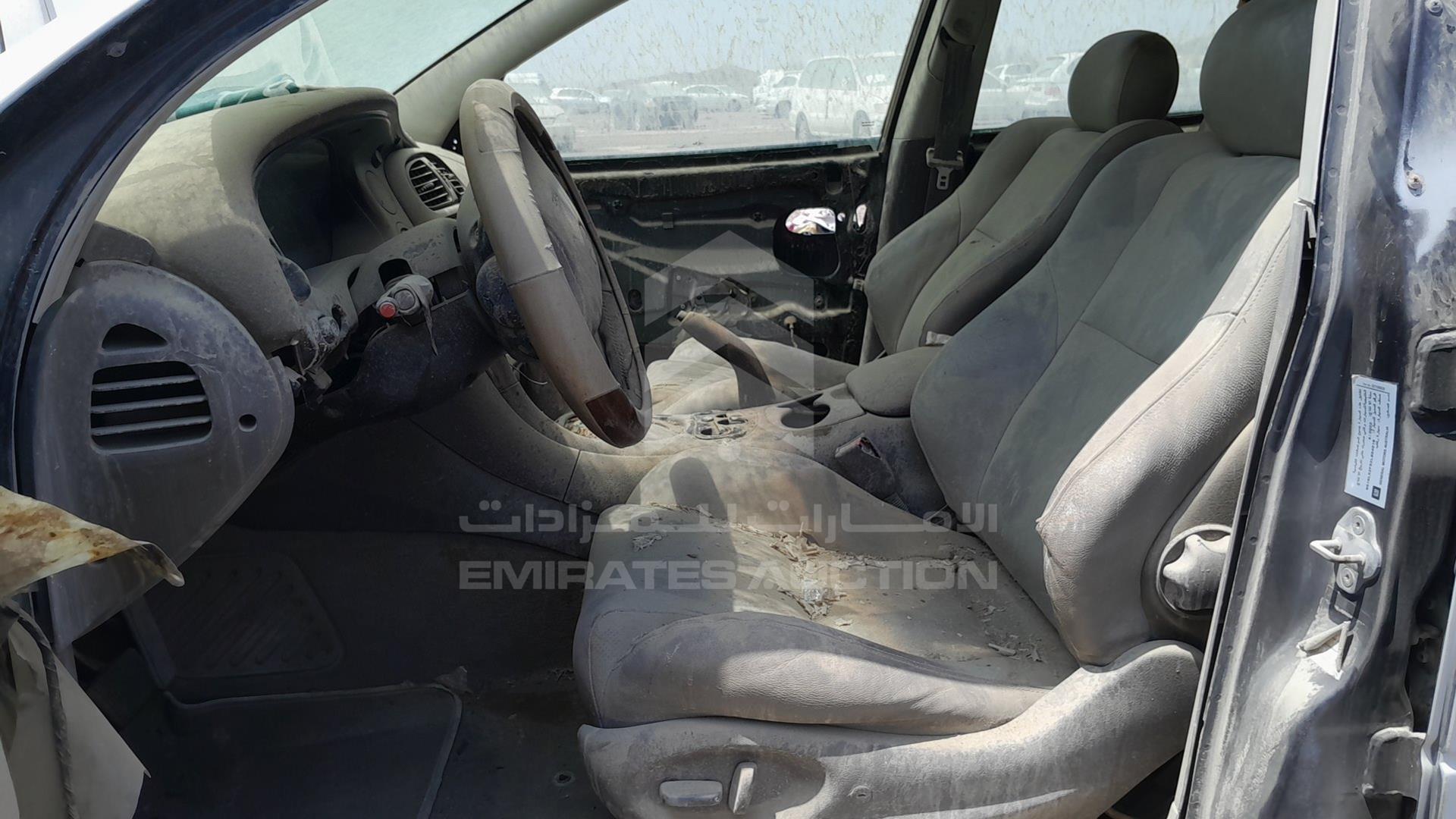 2002 CHEVROLET CAPRICE VIN: 6G1HL52F52L854018