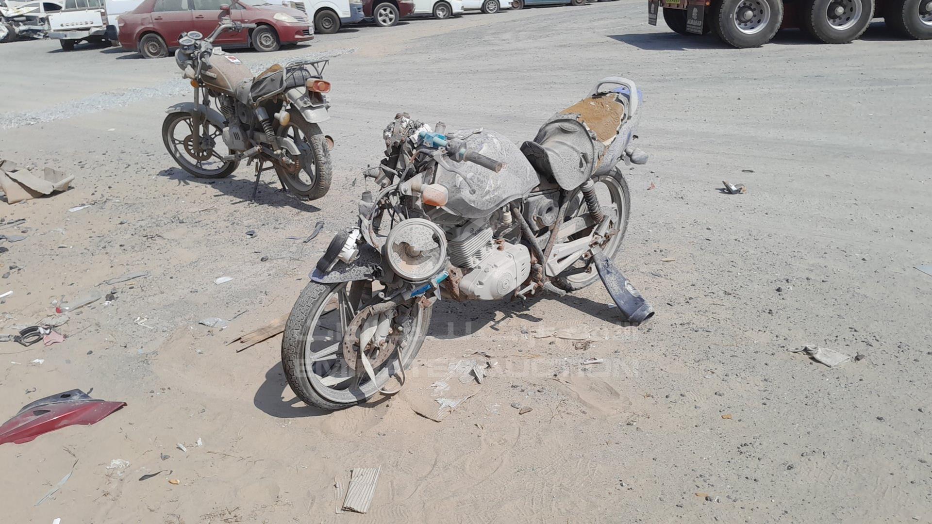 0 MOTORBIKE --- VIN: LC6PCJK6X60807983