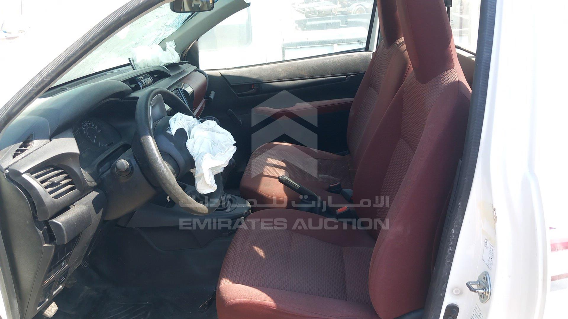 2022 TOYOTA HILUX VIN: MR0CX9CB2N3961684
