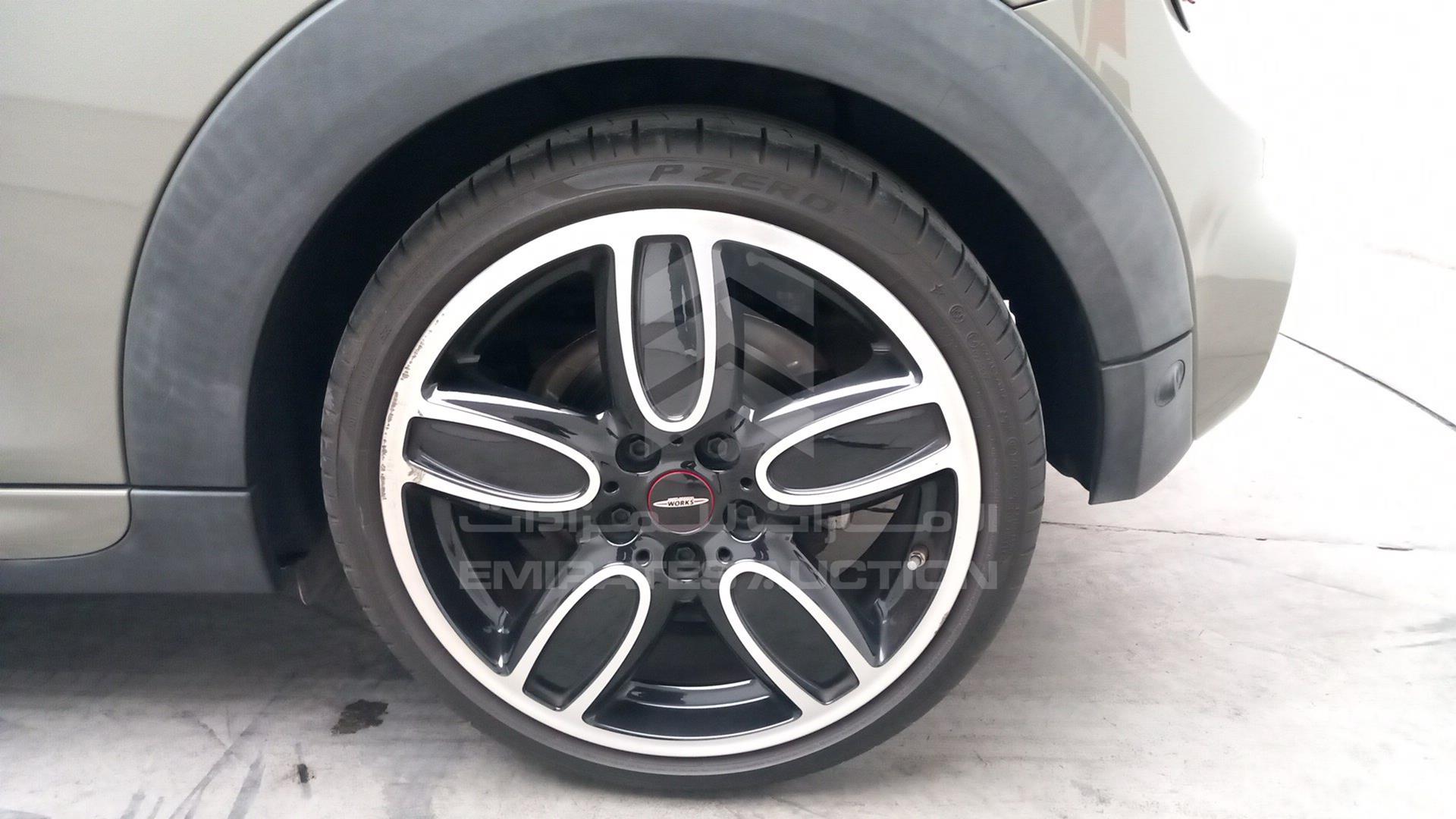 2021 MINI COOPER S VIN: WMWXR5A00M2N03907