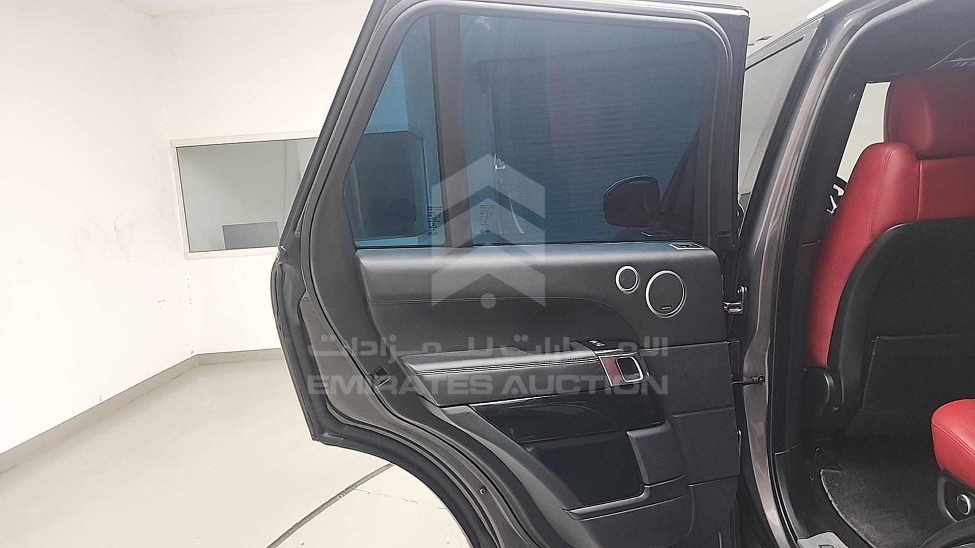 2016 RANGE ROVER VOGUE VIN: SALGA2EF4GA302649