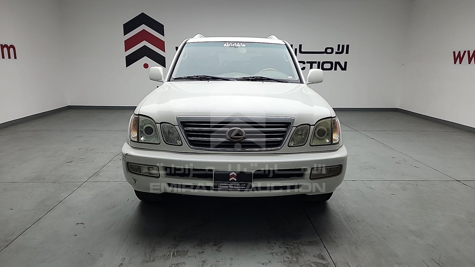 2005 LEXUS LX 470 VIN: JTJHT00W154003131