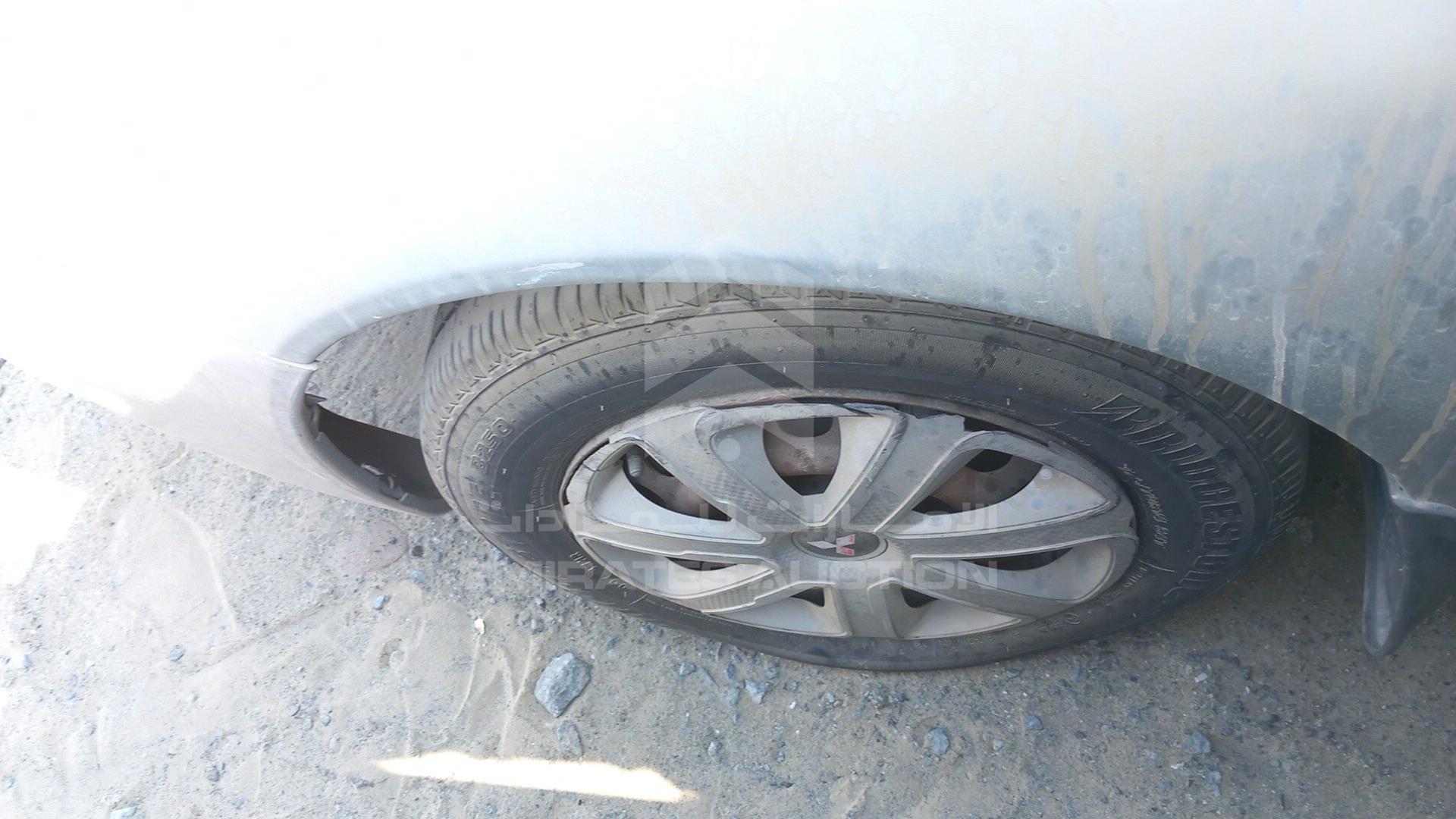 2008 MITSUBISHI LANCER VIN: JMYSRCS1A8U737010