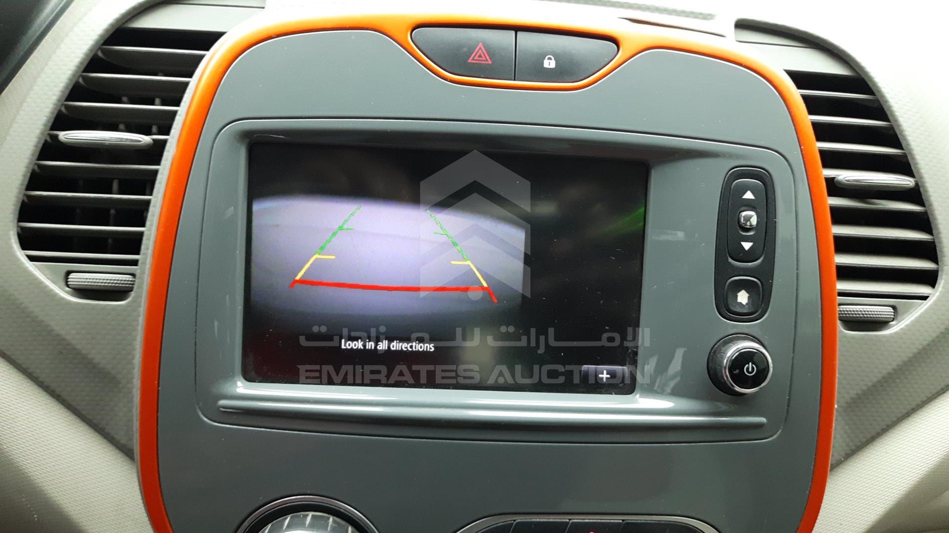 2015 RENAULT CAPTUR VIN: VF12RRHEXFW528782