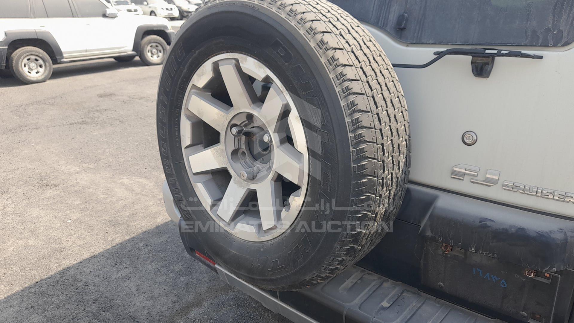 2014 TOYOTA FJ CRUISER VIN: JTEBU11F3EK195394