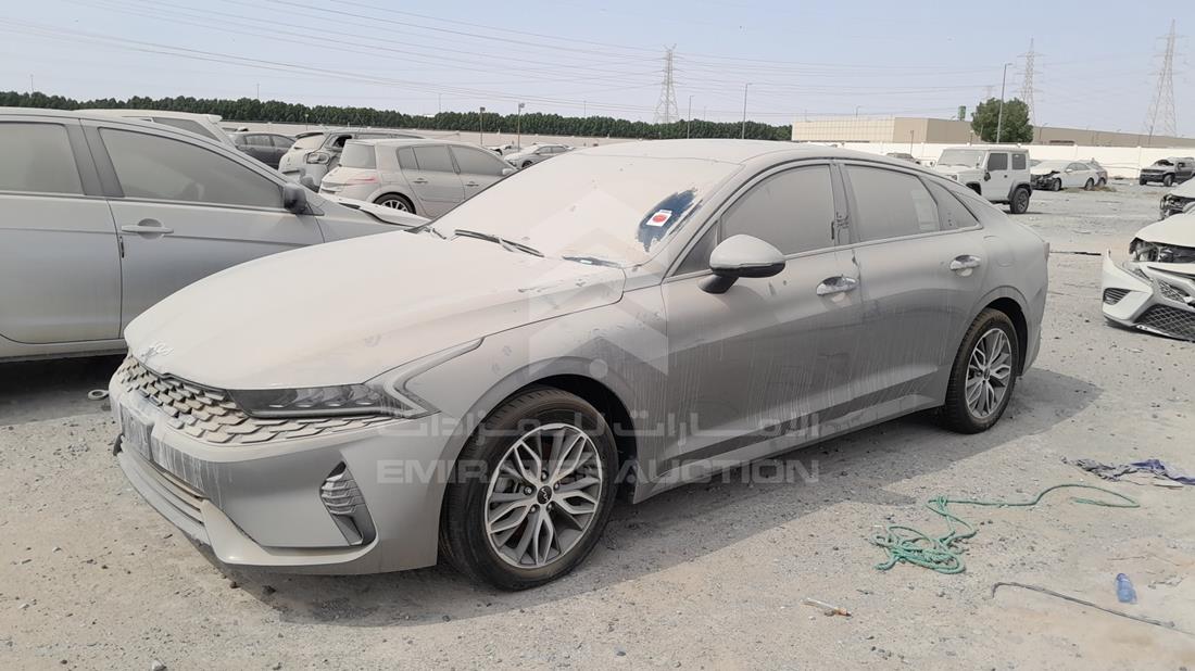 2022 Kia K5 — Front Left Angle — Photo 5