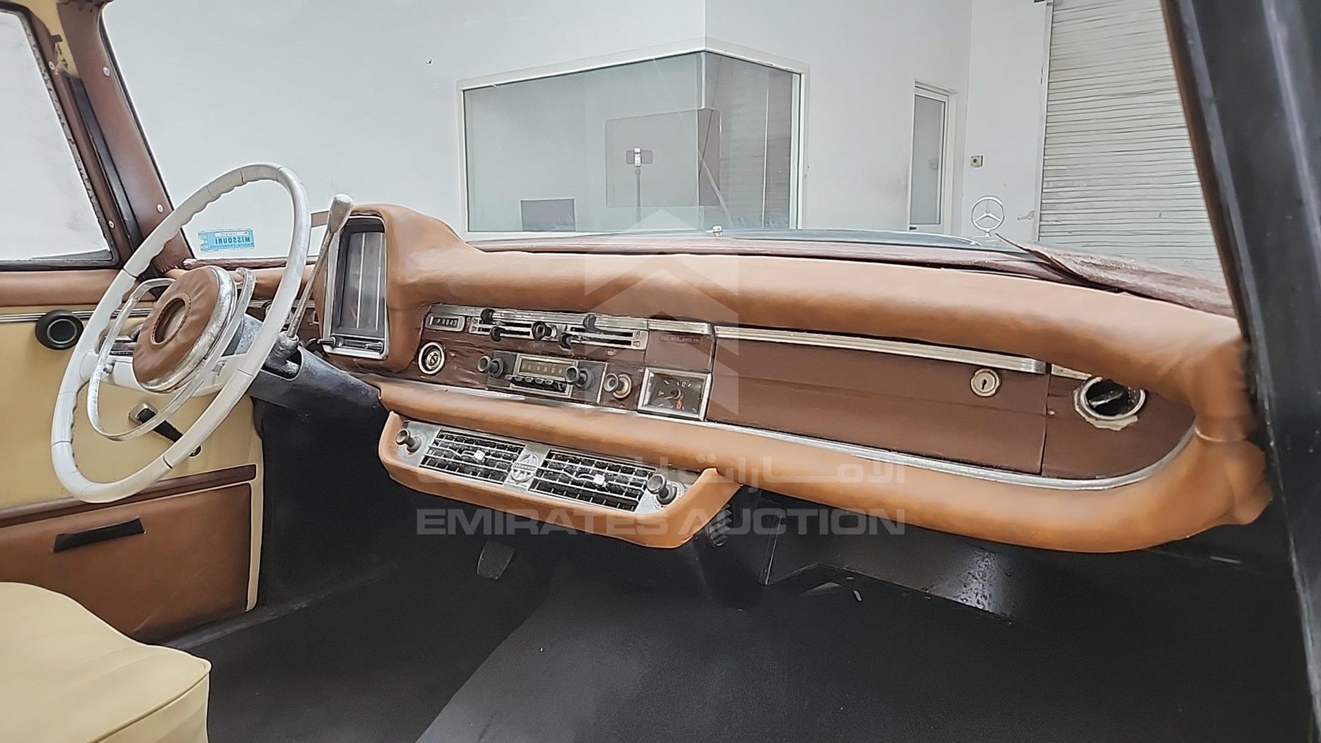 1965 MERCEDES 220 VIN: 11101212136603