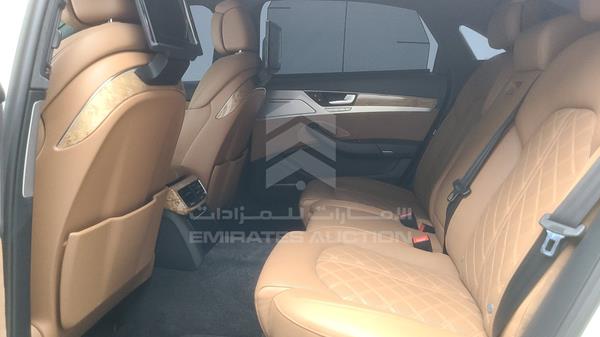 Audi A8 2016 WAUY2BFD8GN000776 Image 27