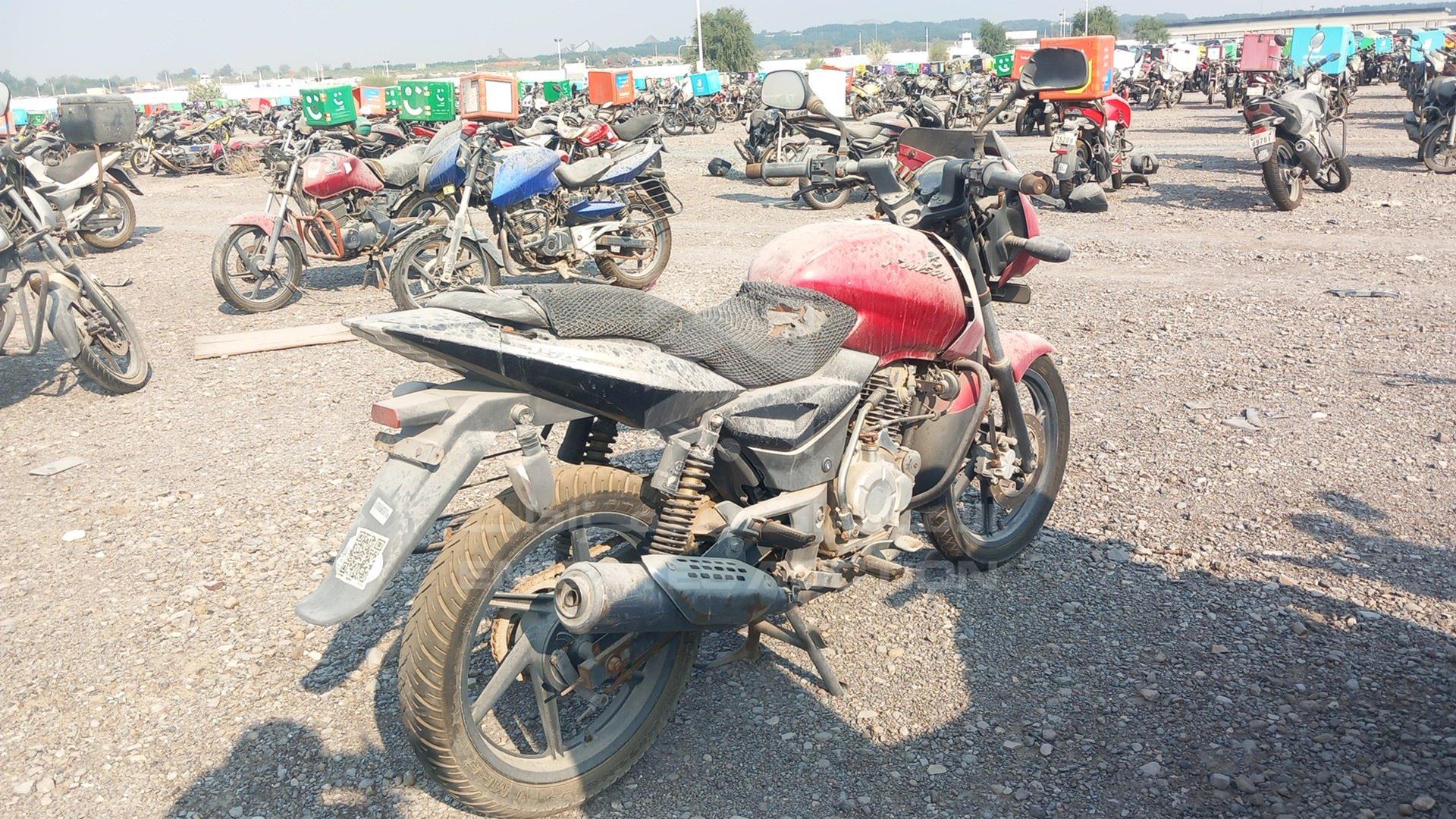 0 BAJAJ PULSAR 150 VIN: MD2A11CZ1CCE80812