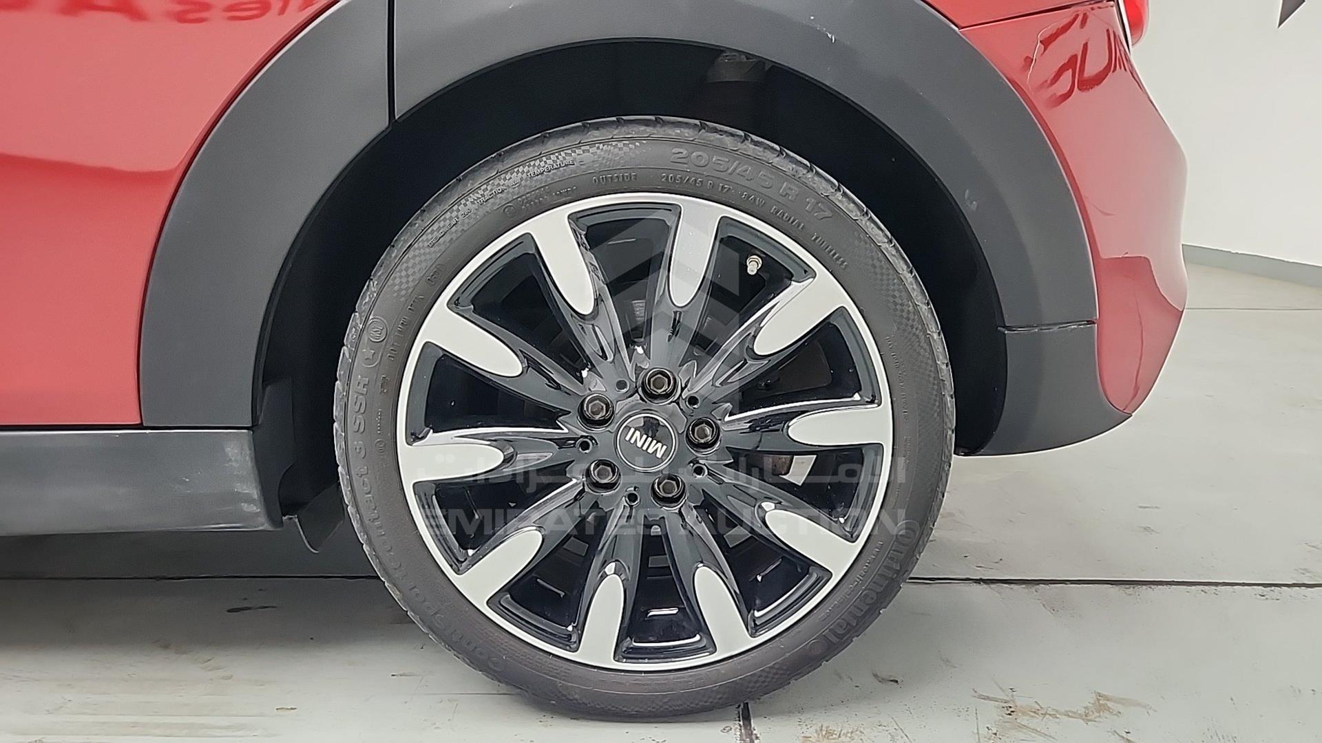 2017 MINI COOPER S VIN: WMWXS7101HT847147