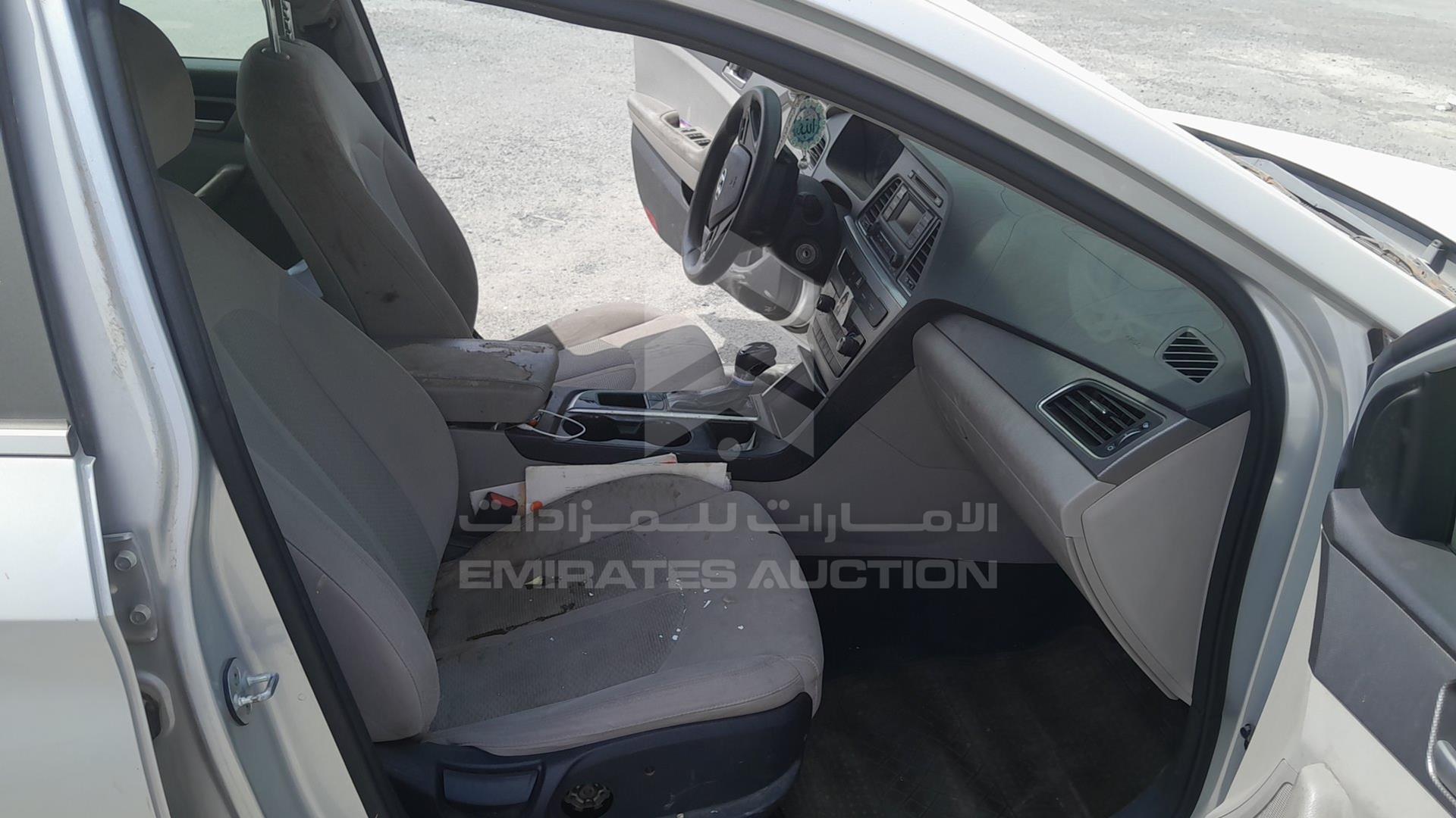 2015 HYUNDAI SONATA VIN: 5NPE24AF0FH154715
