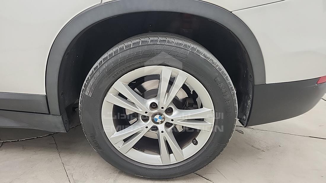 2017 BMW X1 — Rear Left Tyre — Photo 38
