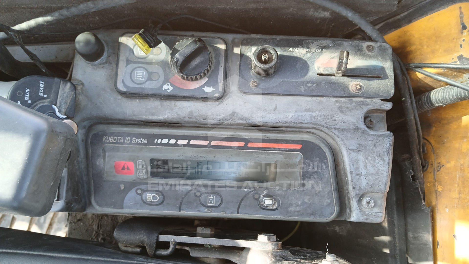2012 KUBOTA --- VIN: 80975X