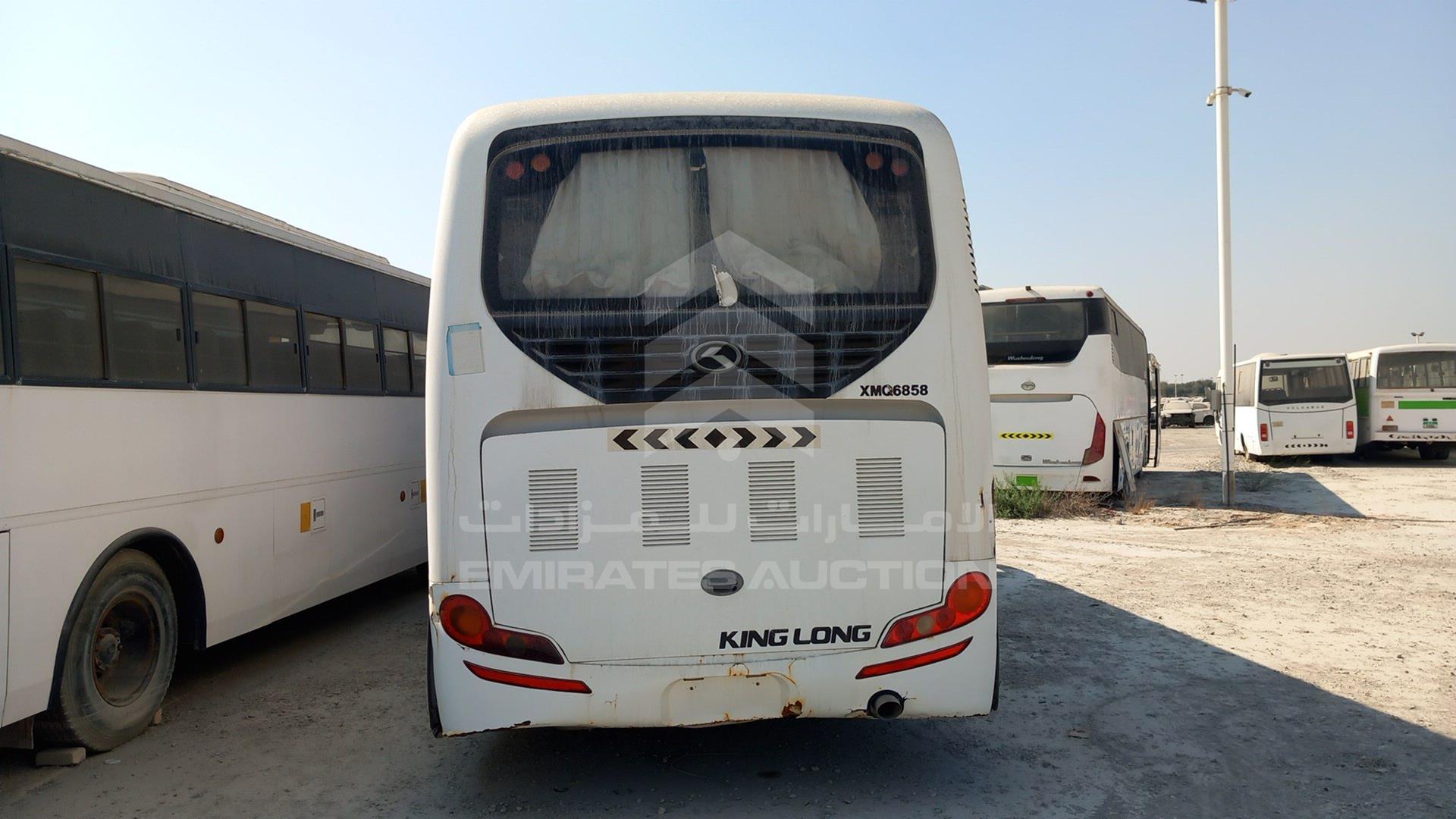 2010 KING LONG XMQ6858 VIN: LA6R1DS91AB200467