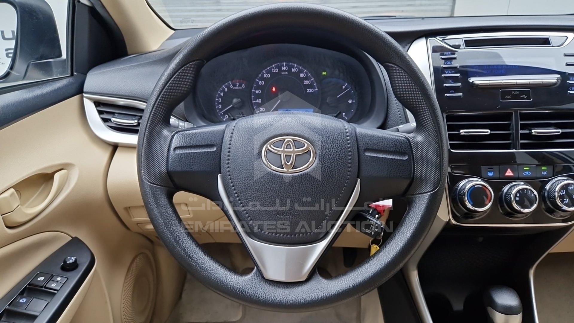 2020 TOYOTA YARIS VIN: MHFB29F38L2100448