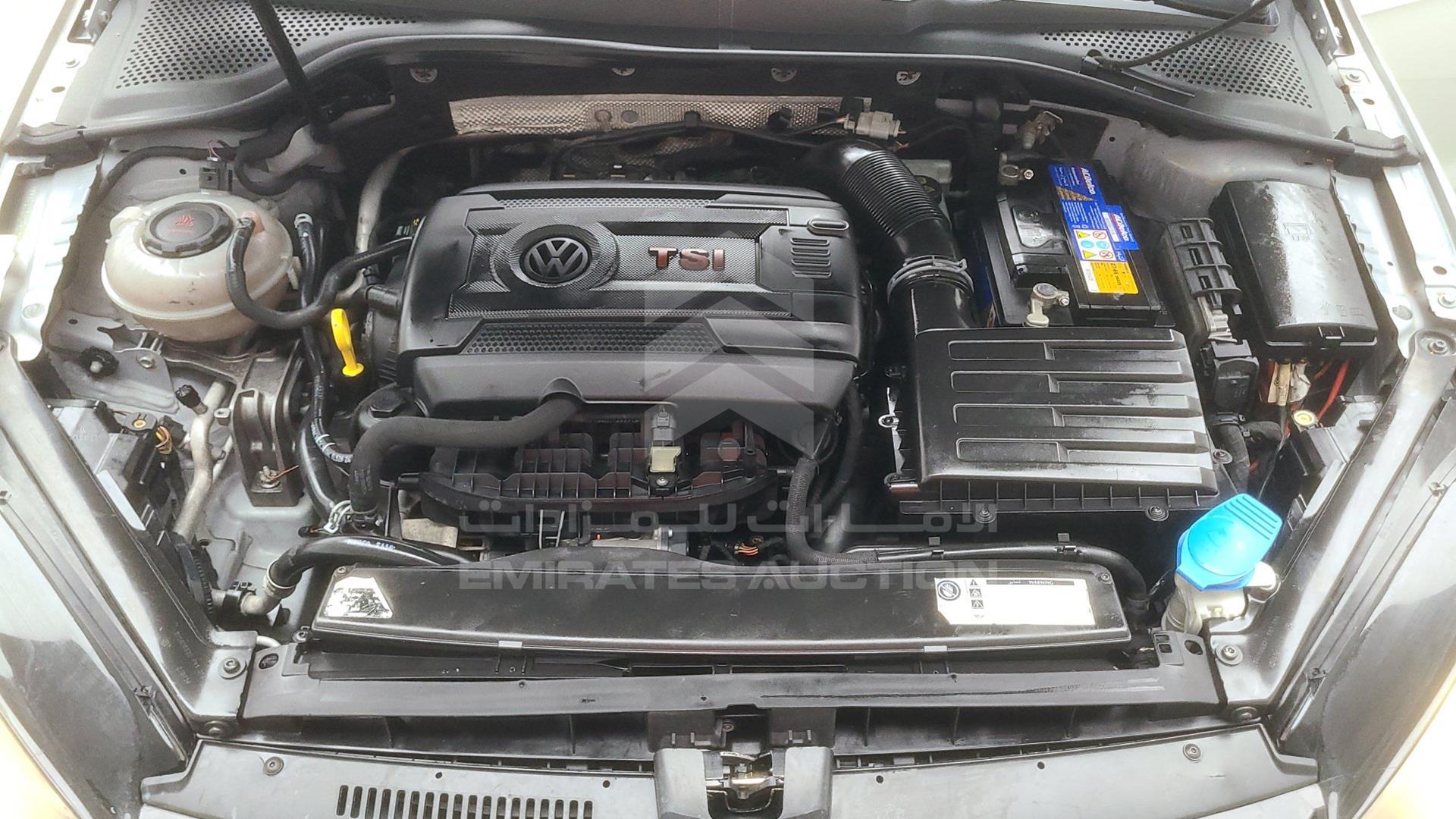 2015 VOLKSWAGEN GOLF GTI VIN: WVWFK2AU1FW000385