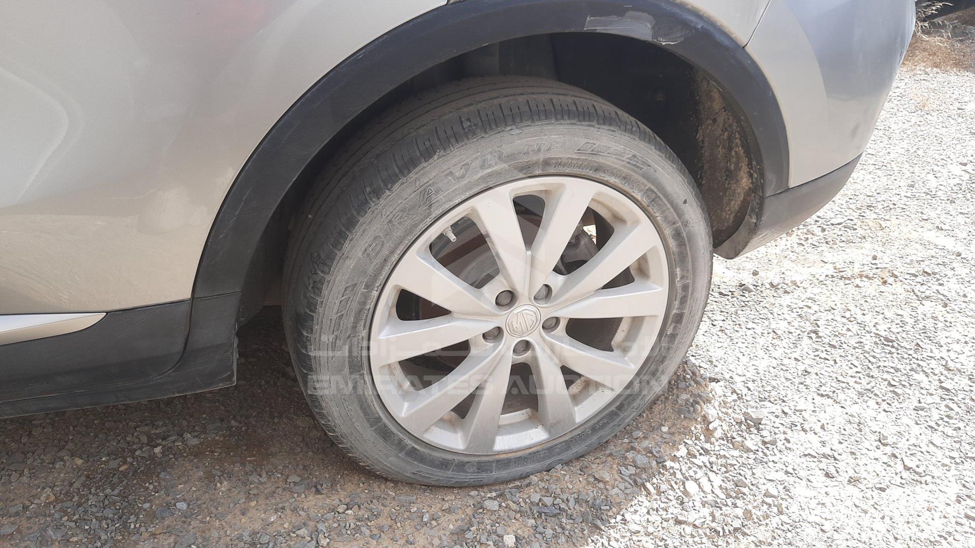 2022 MG ZS VIN: LSJW74U31NZ090343