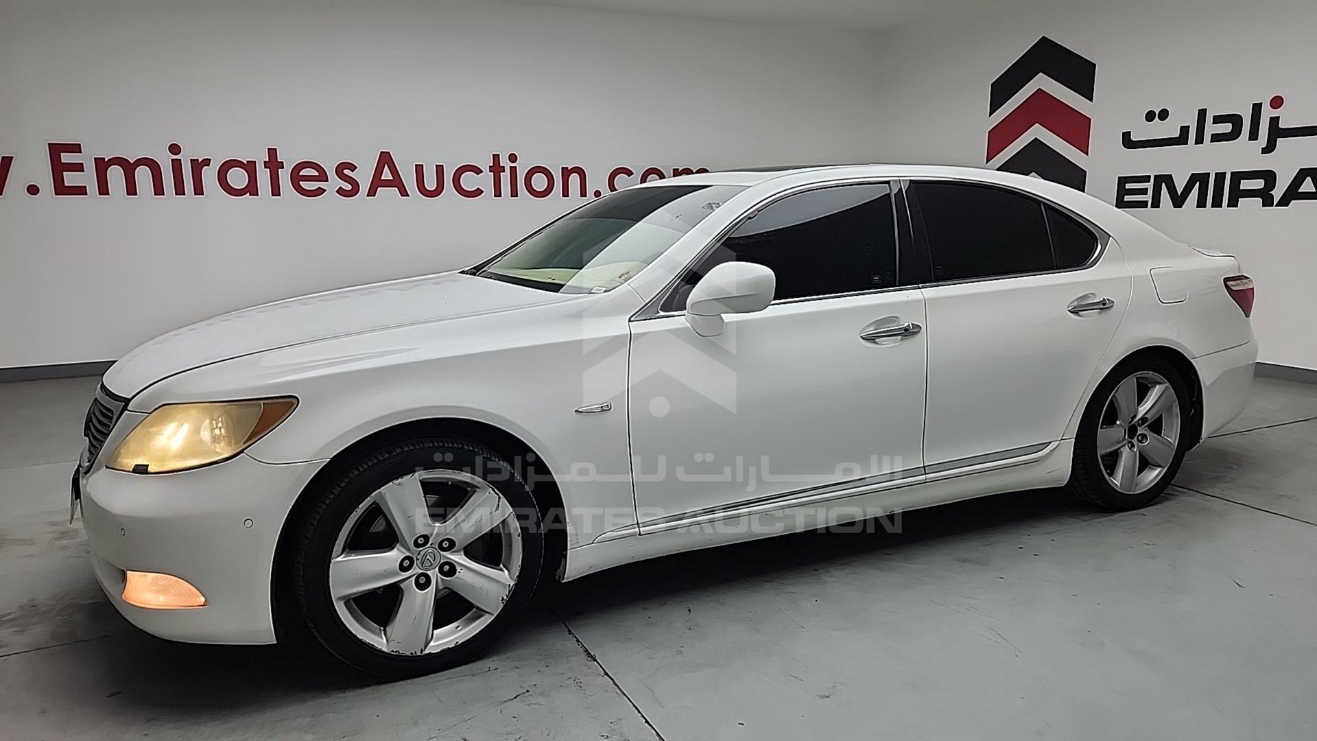 2009 LEXUS LS 460 VIN: JTHBM46F595085349