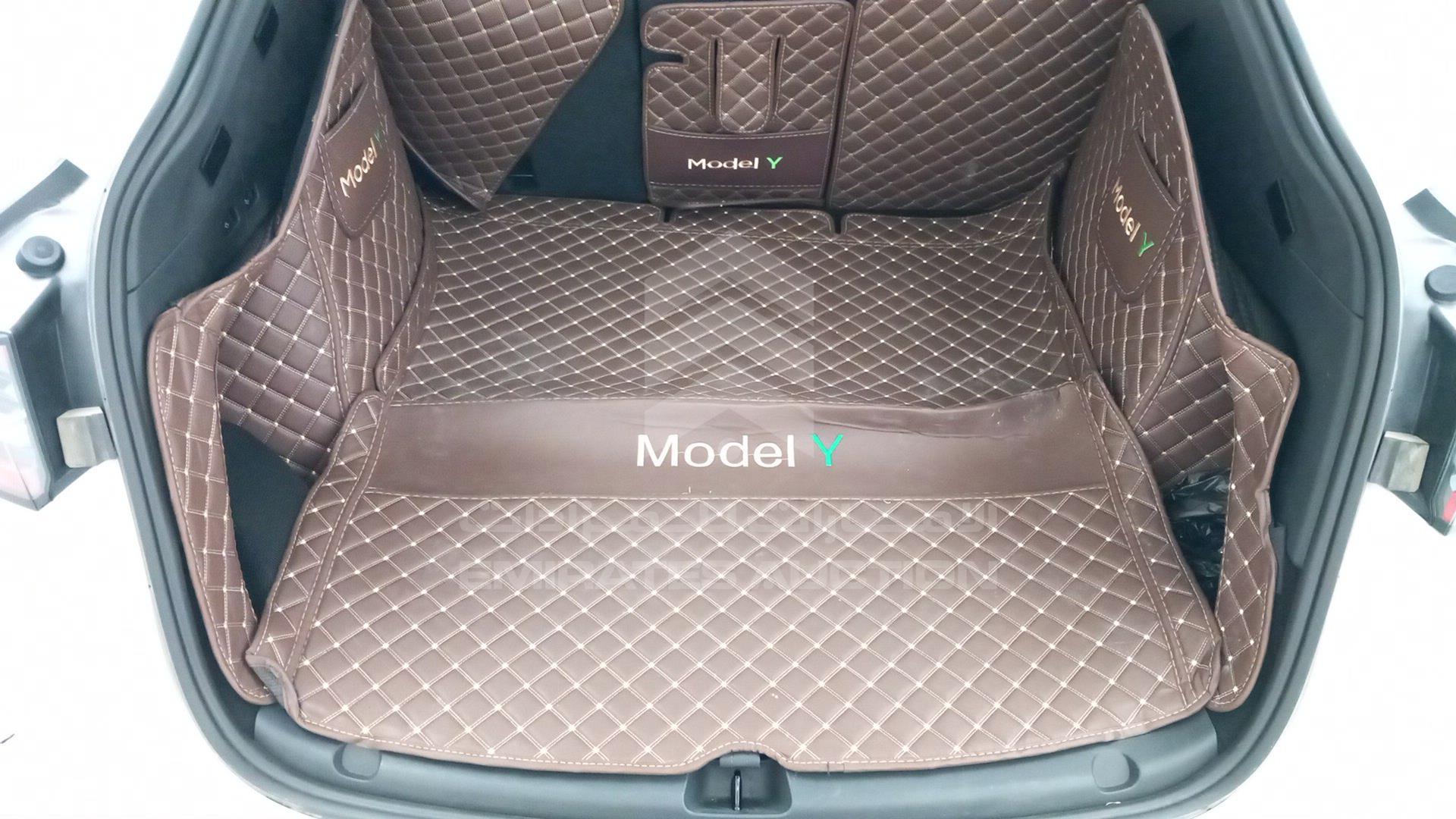 2023 TESLA MODEL Y VIN: LRWYGCFS1NC571914