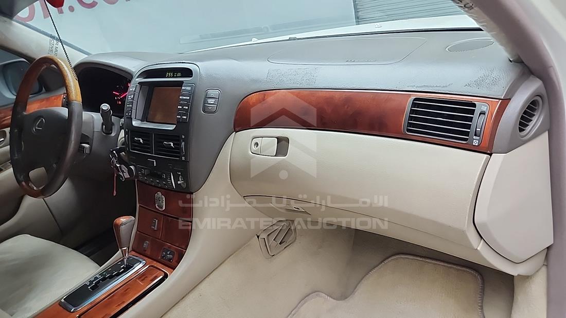 2001 Lexus LS 430 — Front Right Passenger Dashboard View — Photo 26