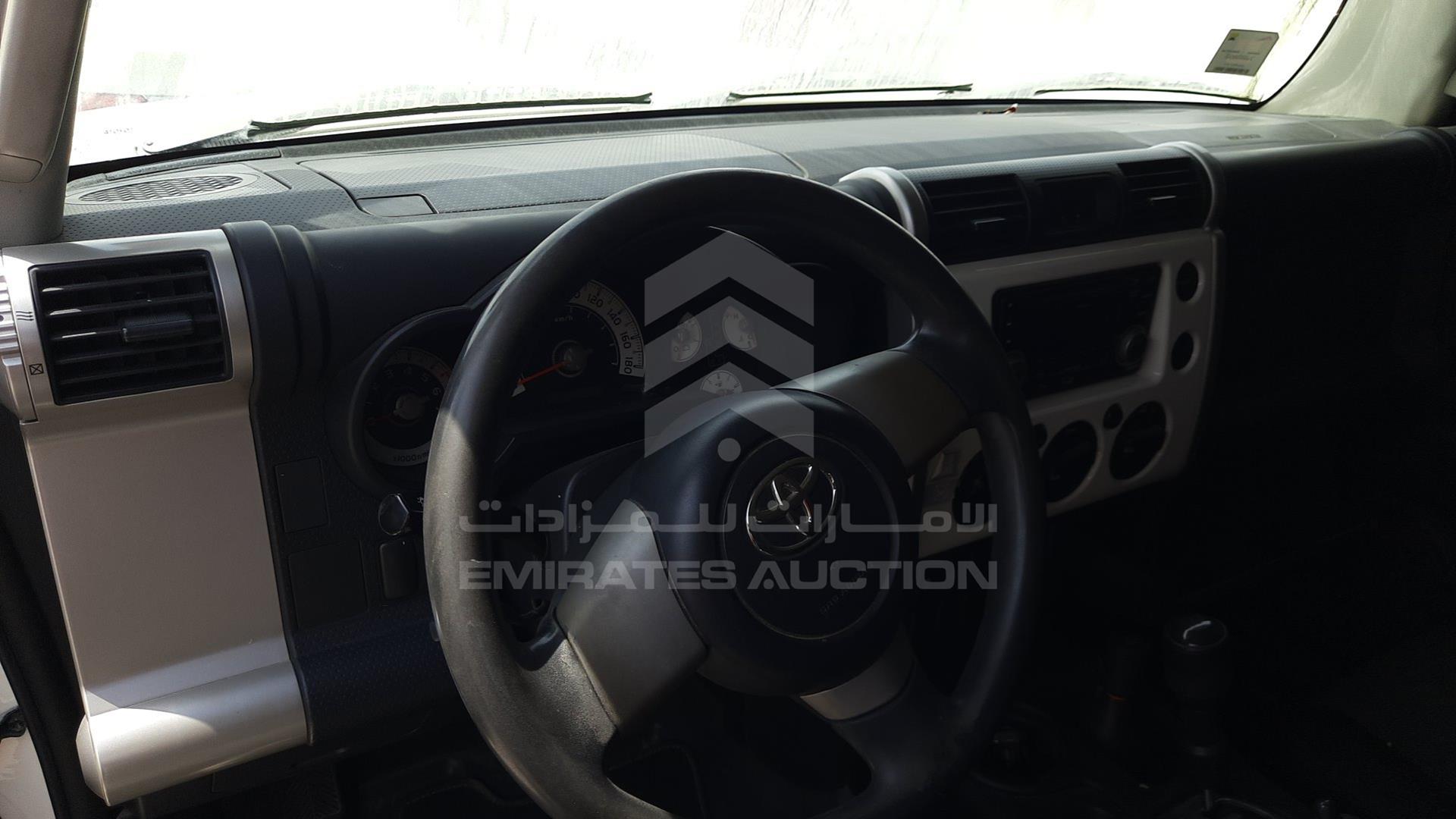 2013 TOYOTA FJ CRUISER VIN: JTEBU11FXDK171639