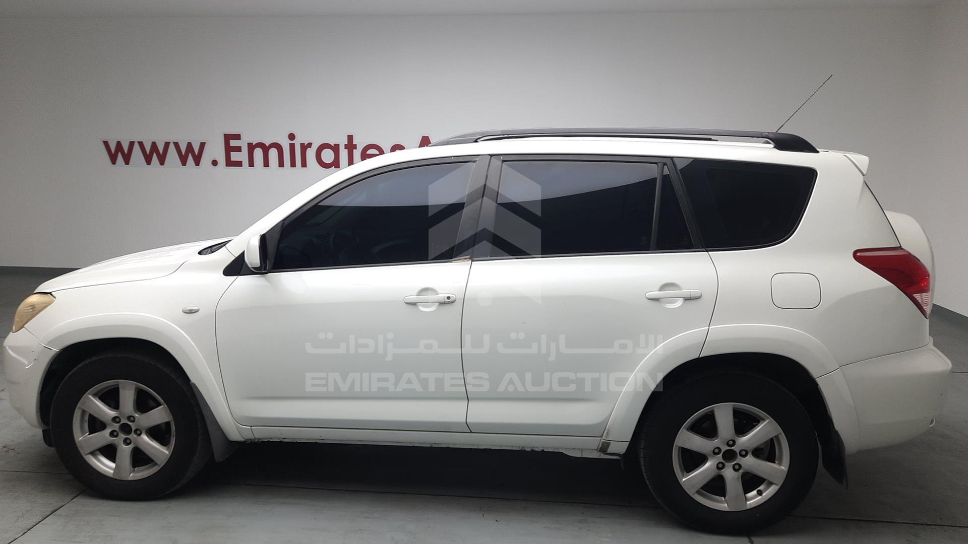 2007 TOYOTA RAV-4 VIN: JTMBD31VX75094569