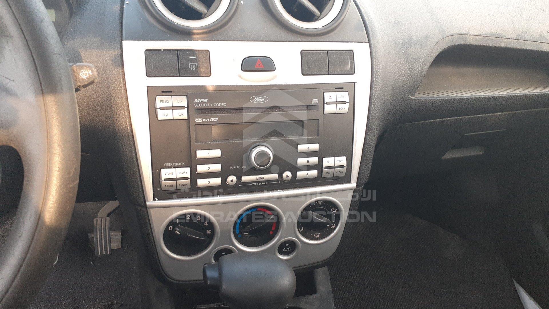 MAJTJ2ZD1FAA59386 - 2015 Ford Figo - #378394