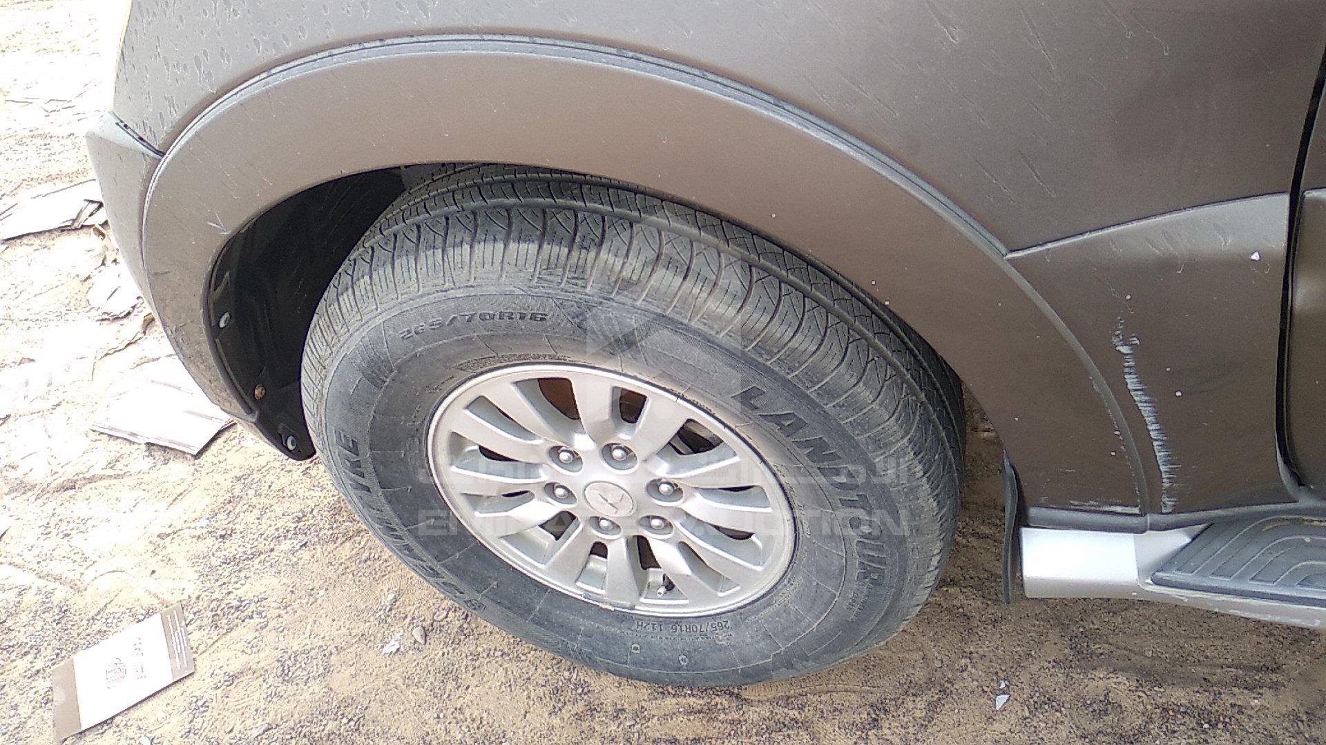 JMYLRV95WDJ705342 - 2013 Mitsubishi Pajero - #354447