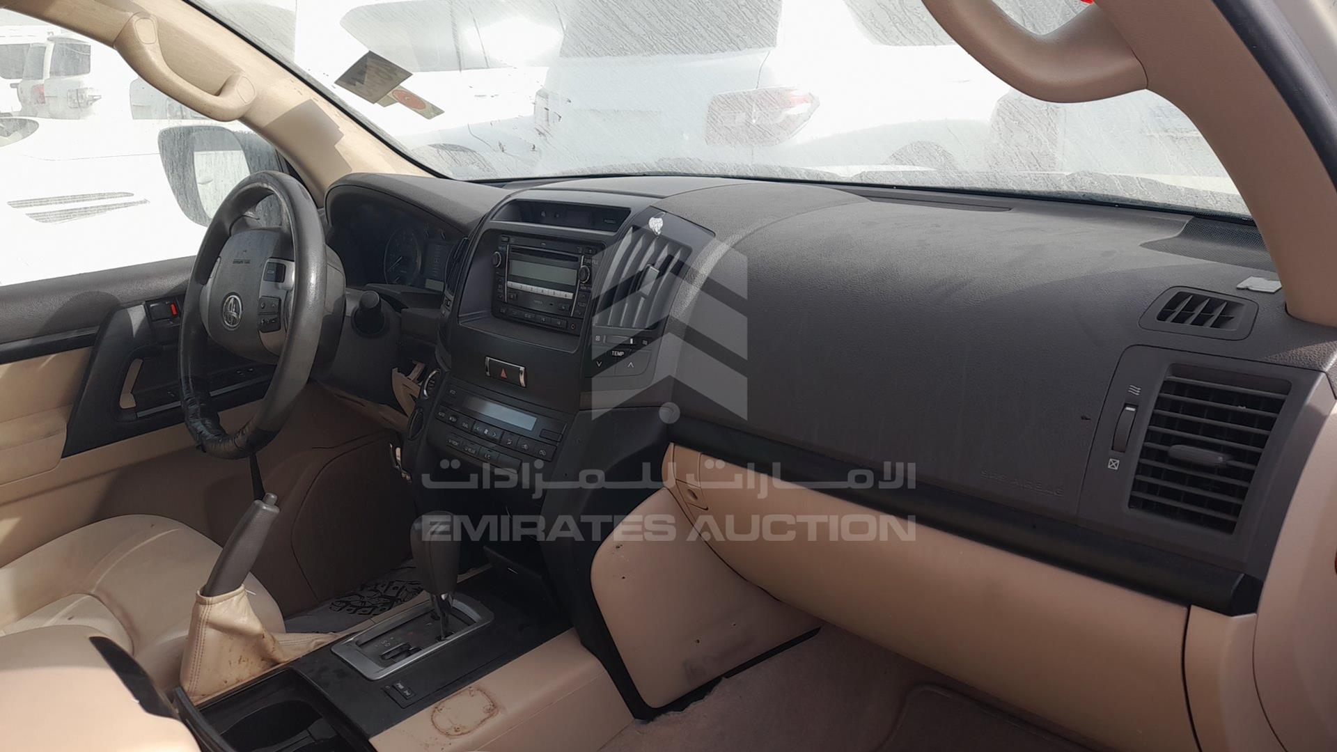 2013 TOYOTA LAND CRUISER VIN: JTMDU09J2D4075007