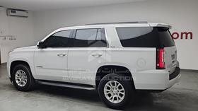 2015 GMC Yukon — Rear Left Angle — Photo 6 — Thumbnail